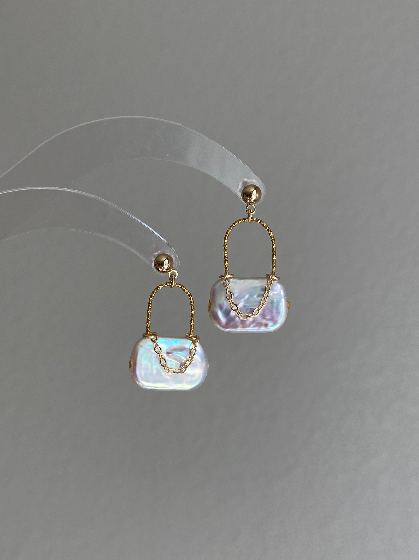 Baroque Pearl Mini Shoulder Bag Earrings Gold Plated Hoop Purse Dangle Handmade Unique Luster Pearl Statement Jewelry Birthday Gift for Her