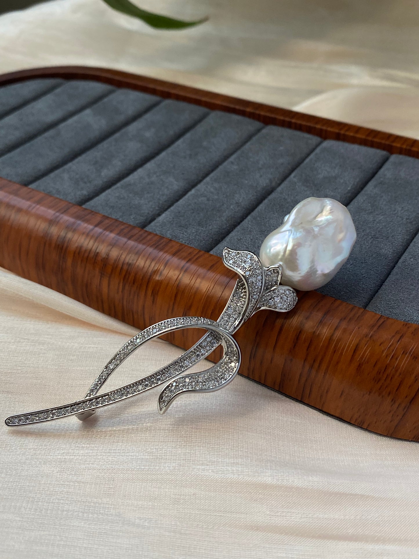 Natural freshwater pearl fireball baroque pearl rose shape brooch/pin-gift for her,rare gift,anniversary gift