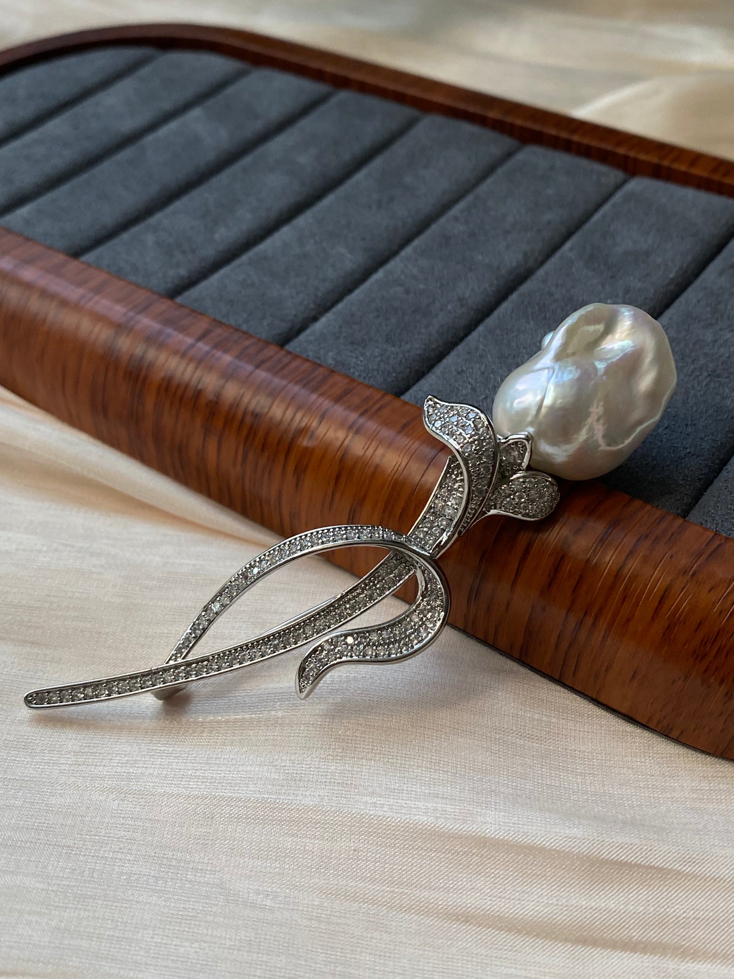 Natural freshwater pearl fireball baroque pearl rose shape brooch/pin-gift for her,rare gift,anniversary gift