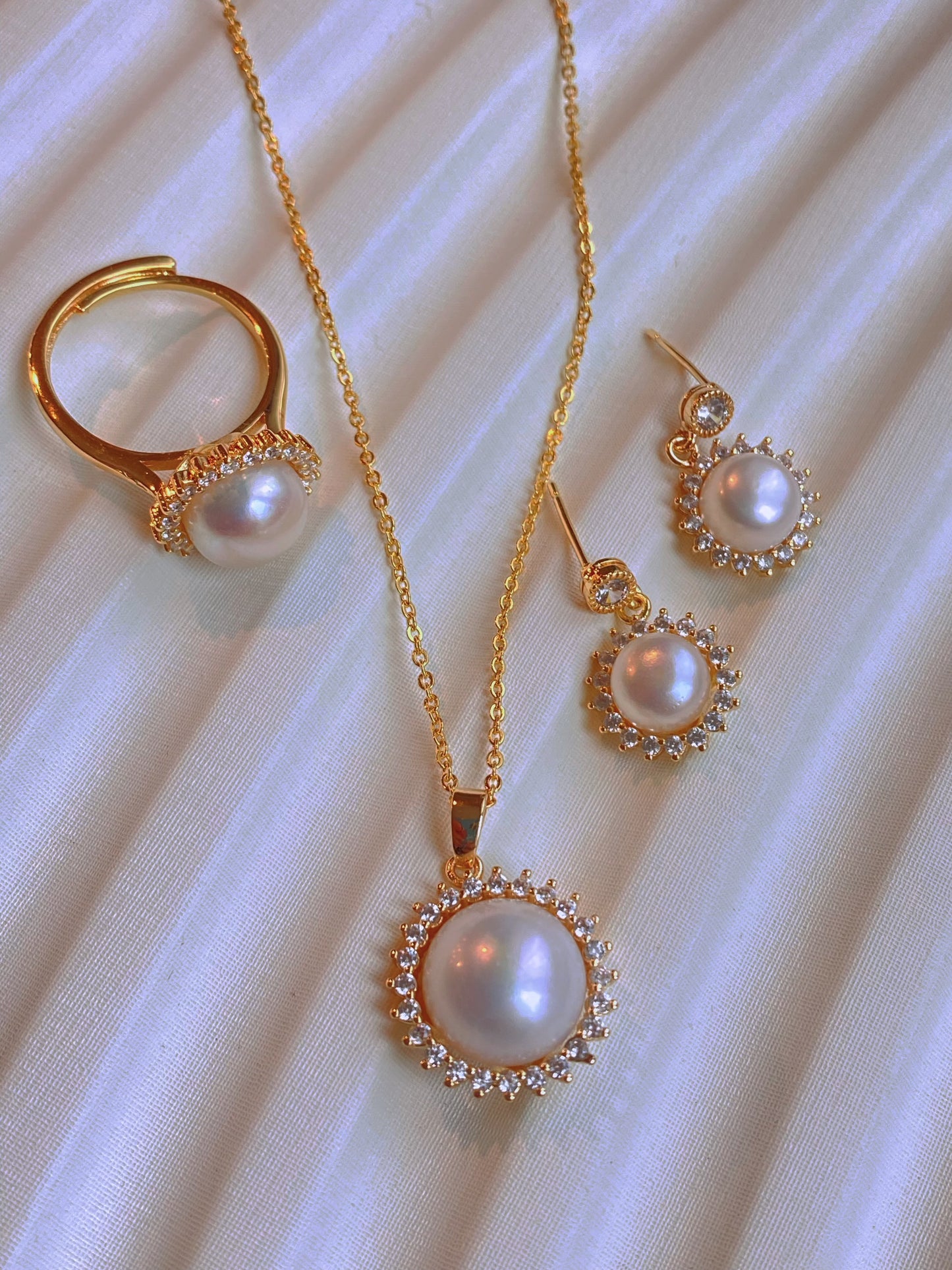 Sun-Inspired Pearl Jewelry Set - Valentine’s Day & Mother’s Day Gift | Necklace, Earrings, and Ring for Timeless Love handmade gift for her