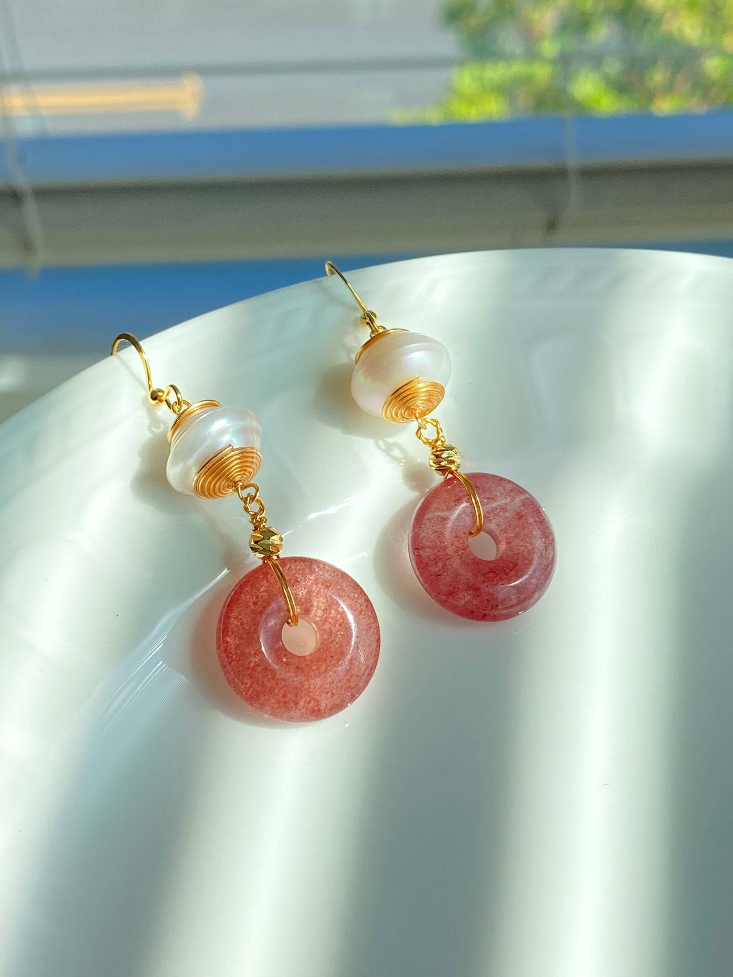 Handmade Vintage Strawberry Quartz Baroque Pearl Earrings 14K Gold Wire Wrapped Dangle Elegant Daily Earrings Bridesmaid Gift for her