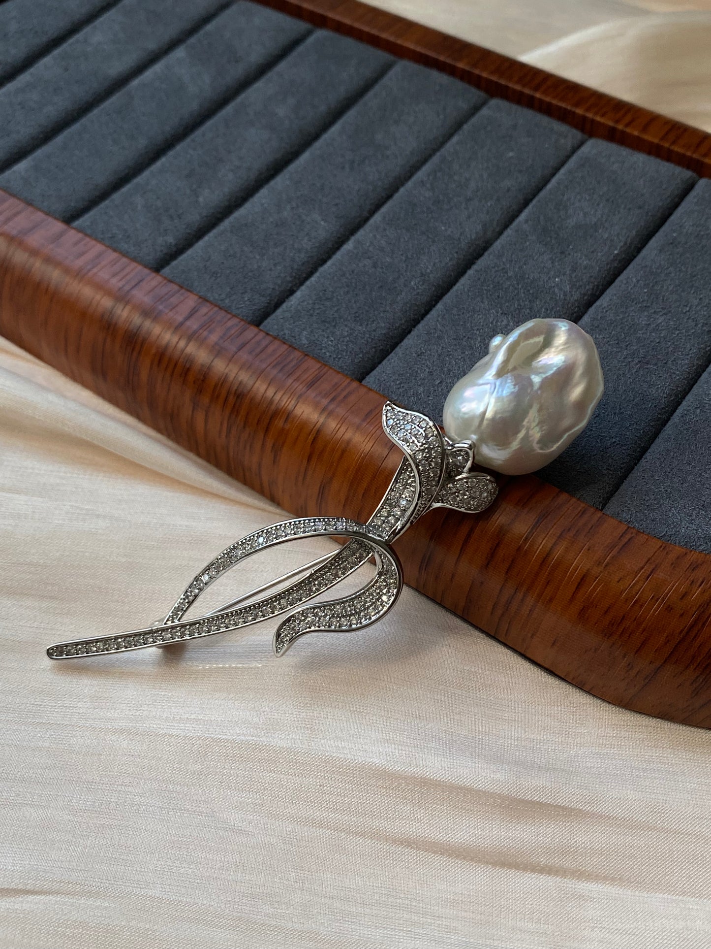 Natural freshwater pearl fireball baroque pearl rose shape brooch/pin-gift for her,rare gift,anniversary gift