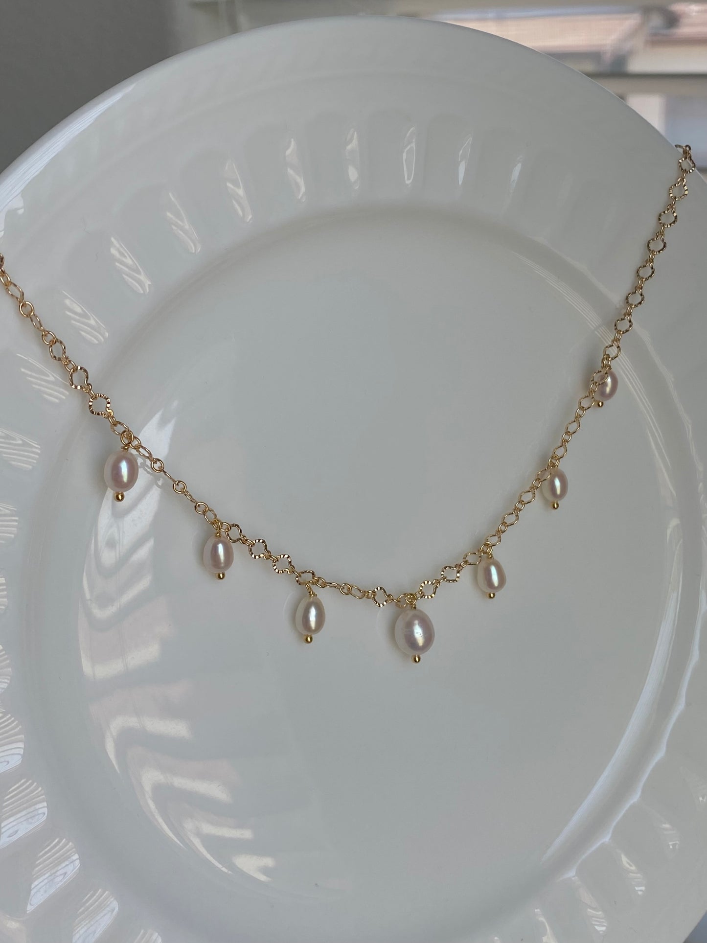 Princess Lace Pearl Necklace Dainty Freshwater Pearl Drop Necklace Elegant Romantic Gold Choker Handmade Bridal Jewelry Gift for Her