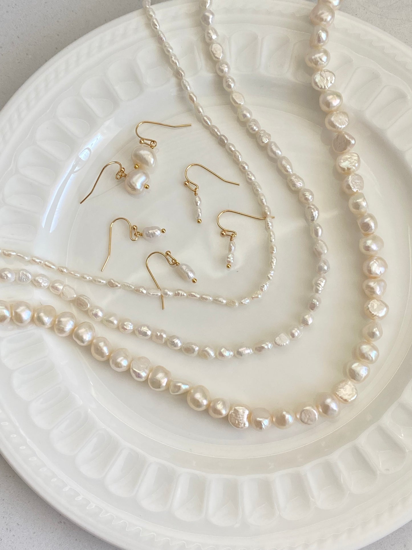 First Impression Minimalist Freshwater Pearl Dainty Necklace Baroque Pearl Layering Necklace Bridesmaid Gift Birthday Gift for Her