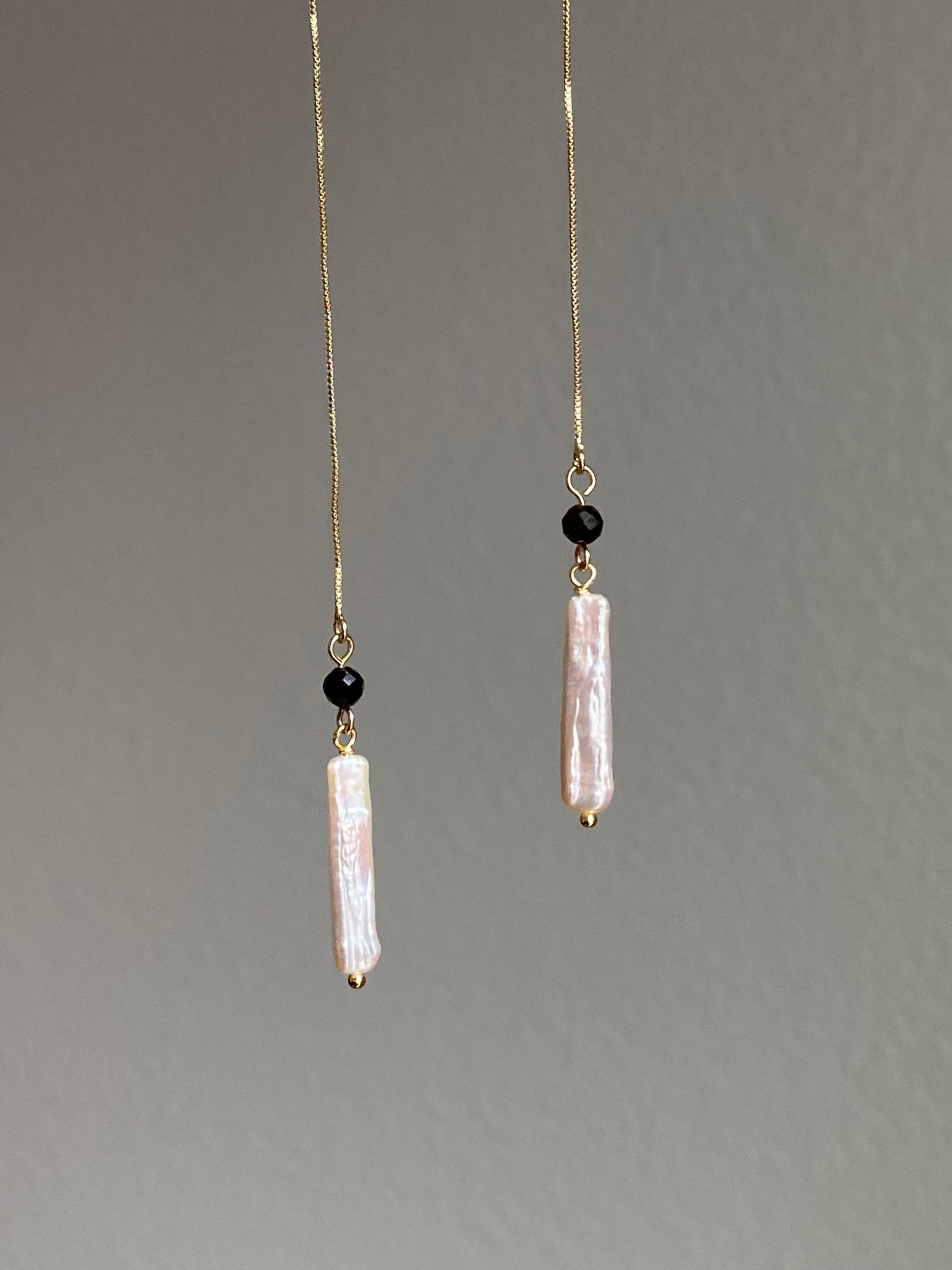 Minimalist Baroque Pearl Drop Earrings Dainty Gold Dangle Earrings Black and white Modern Simplicity Earring gift for her gift to them