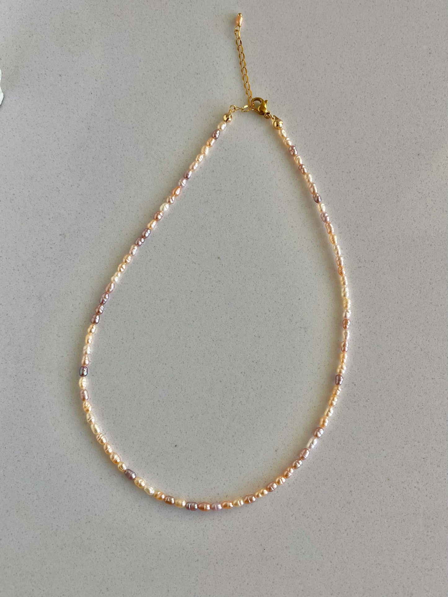 Natural Rice pearl 2-3mm Minimalist Maillard Color Rice Pearl chocker Necklace