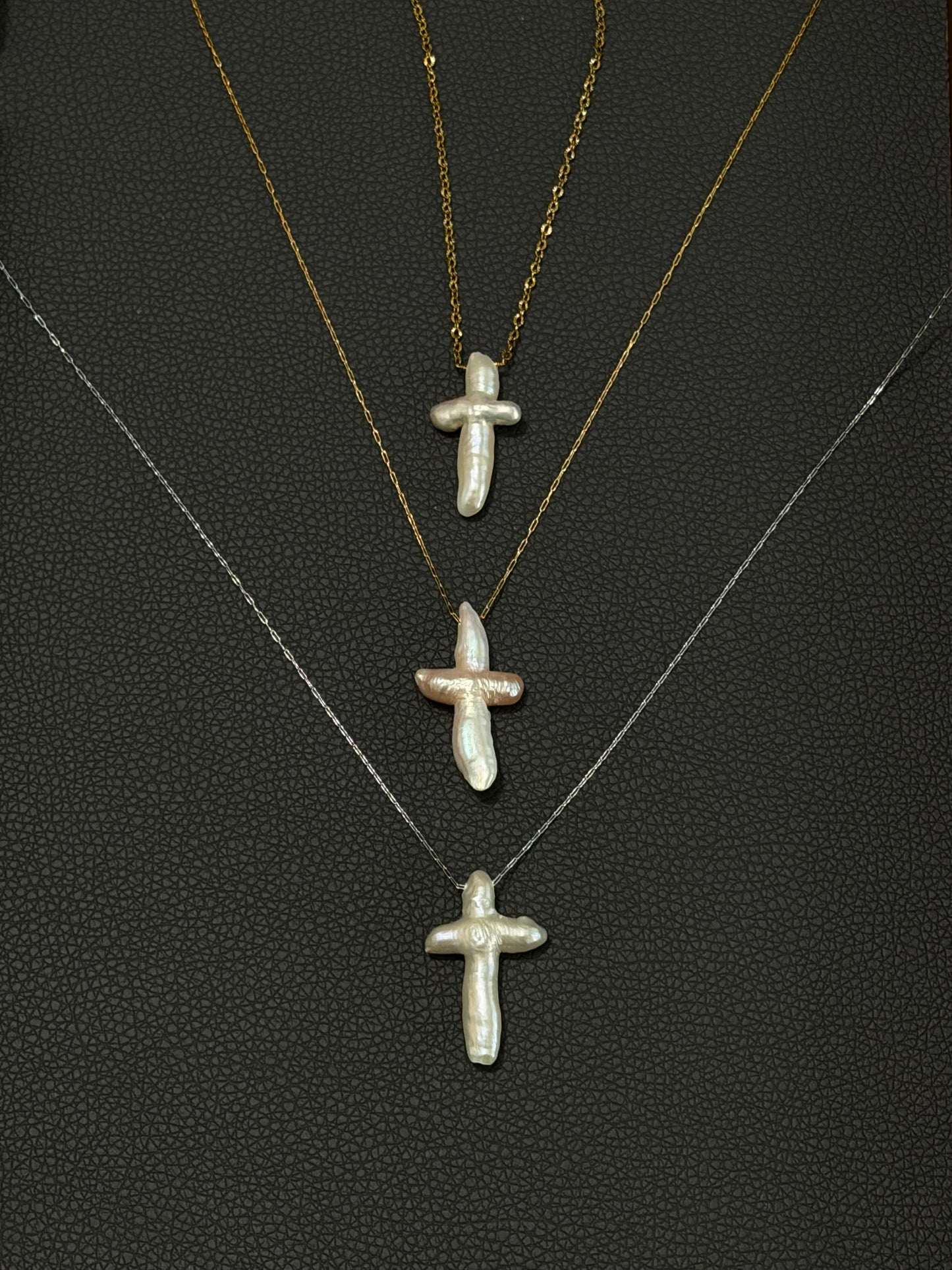 Natural Baroque Cross Pearl Pendant Necklace Elegant Gold Jewelry