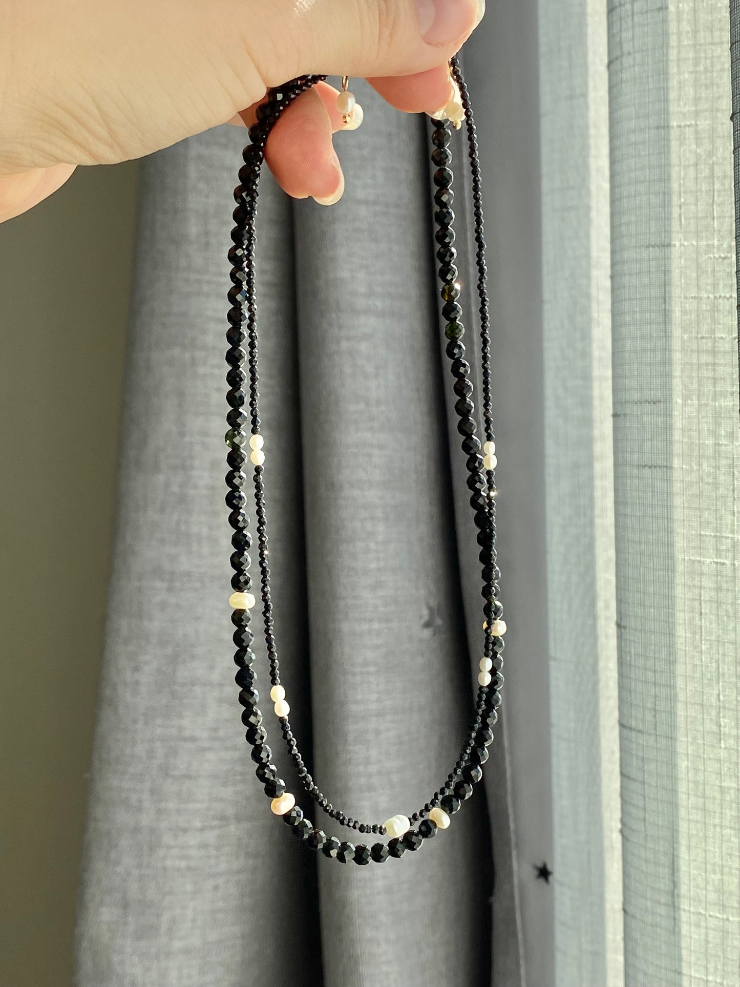Minimalist Baroque Pearl super sparkling Dainty Black and white Modern Layering Chocker Necklace gift for her gift to them