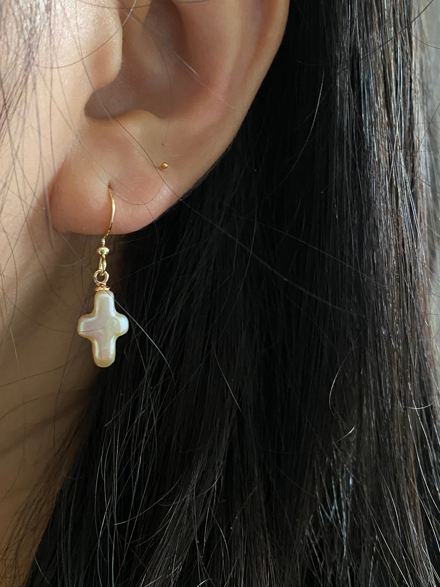 Freshwater baroque pearl cross hoop earring stud earring