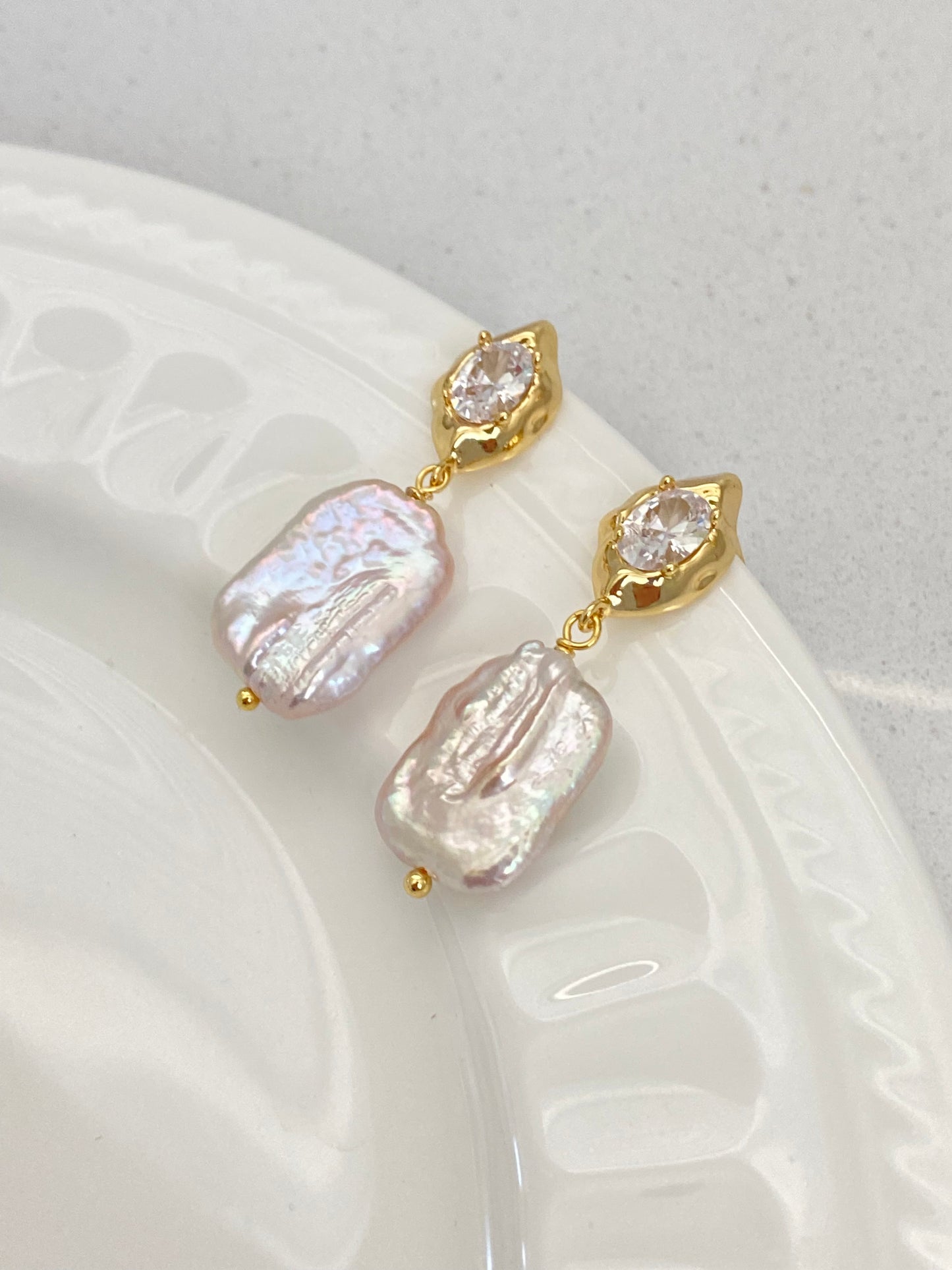 Freshwater Baroque Pearl Dangle Earrings Drop Earrings l Handmade Statement Earrings l Wedding Bridal Gift l Elegant Sparkling gift for her
