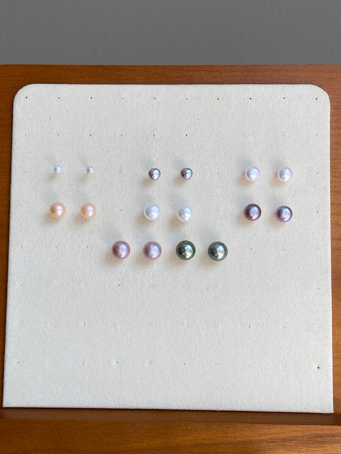 Classic Freshwater Pearl Stud Earrings – Minimalist Everyday Jewelry