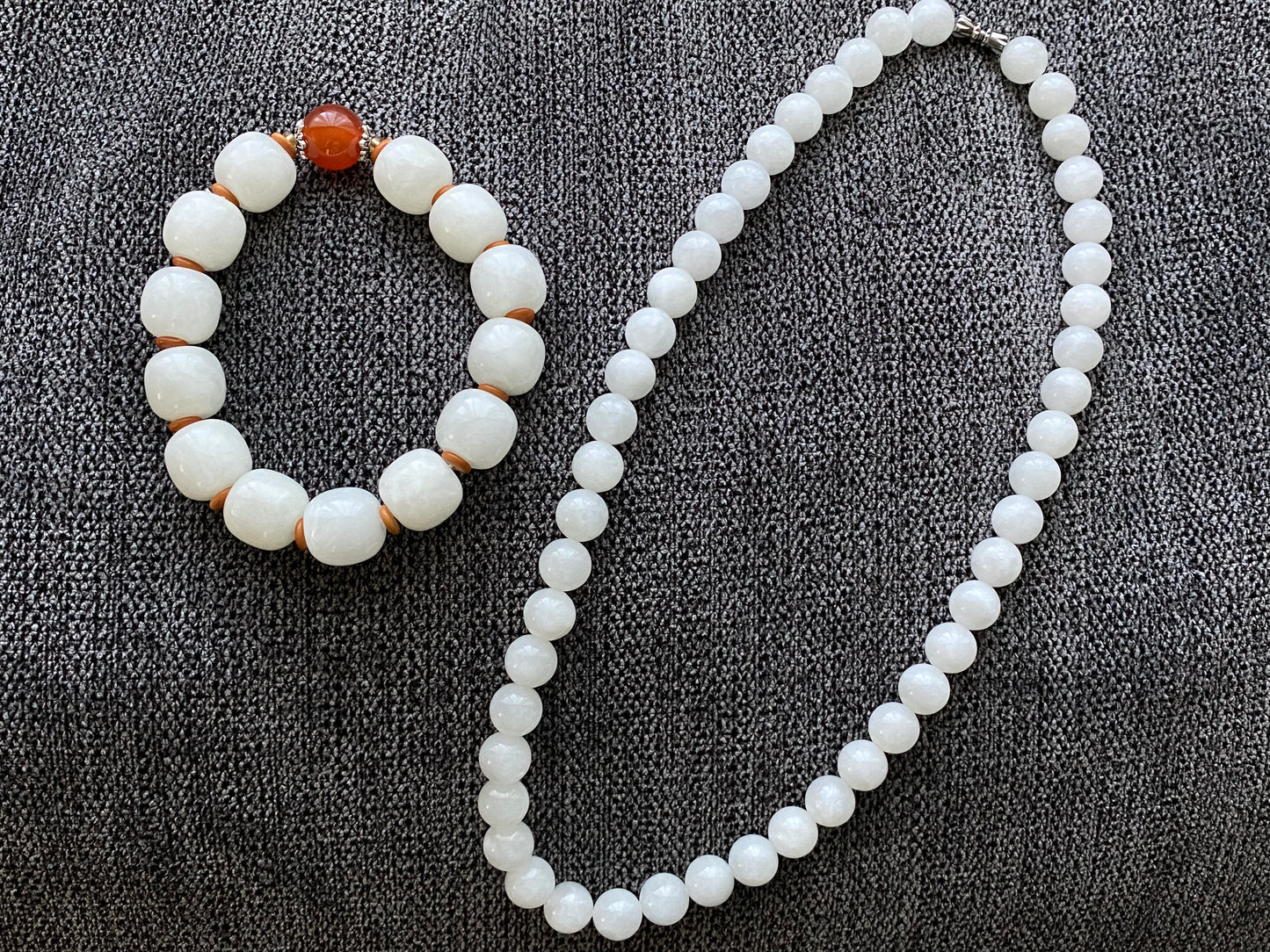 Make Friend Price Authentic Natural Hetian White Jade Round bead White Nephrite Nacklace 10mm Best Gift for her,gift for Mom
