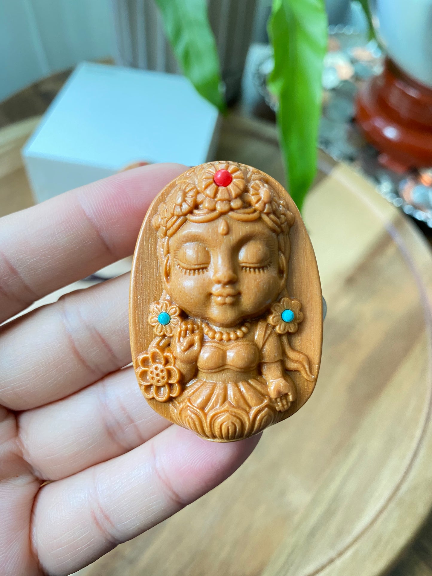 Green Verawood hand Sculpture Carving Dumu Tara car hanger Necklace pendant with turquoise rotate Sanskrit