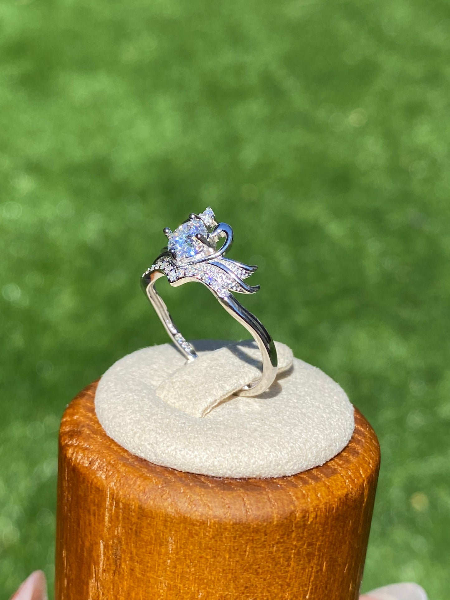 Certificated 0.5ct. Moissanite Swan Heart Disney Princess sterling silver Ring,wedding ring, Groomsman gifts,Bridesmaid Gifts