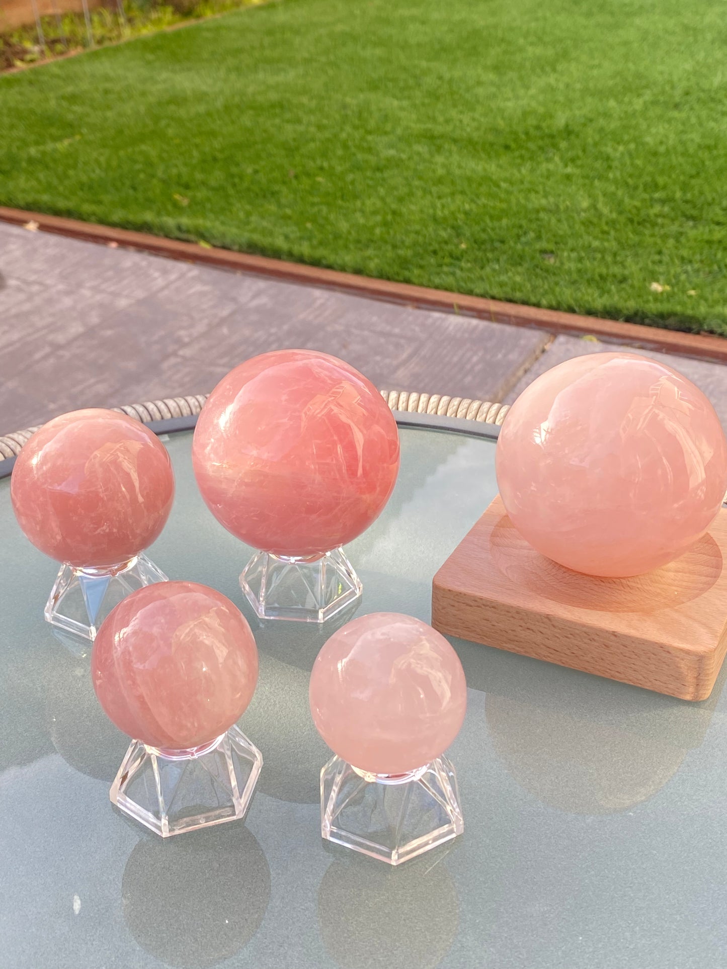 Hight grade 76MM Natural Rose quartz Sphere,Quartz Crystal Ball,Crystal Healing Divination ball,Led light stander