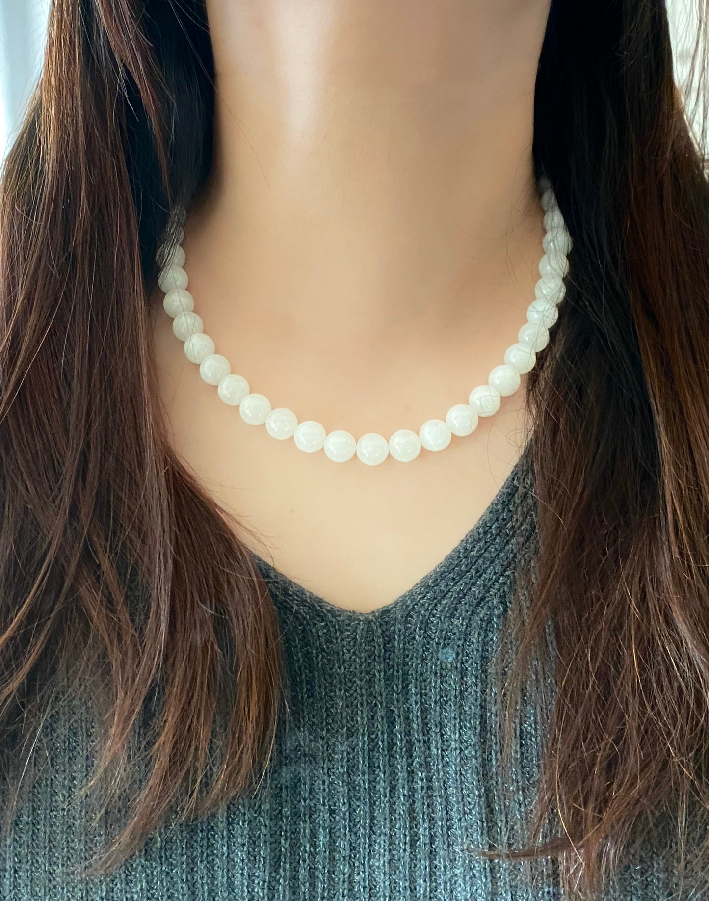 Make Friend Price Authentic Natural Hetian White Jade Round bead White Nephrite Nacklace 10mm Best Gift for her,gift for Mom