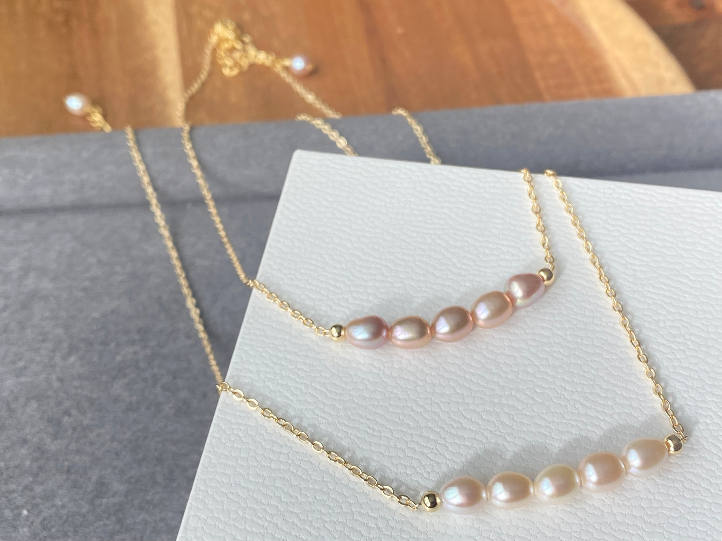 Dainty Pearl Necklace,Pearl Bead Necklace,oval-shaped Freshwater Pearls smile line Necklace,Bridesmaids Gifts ,gift for her