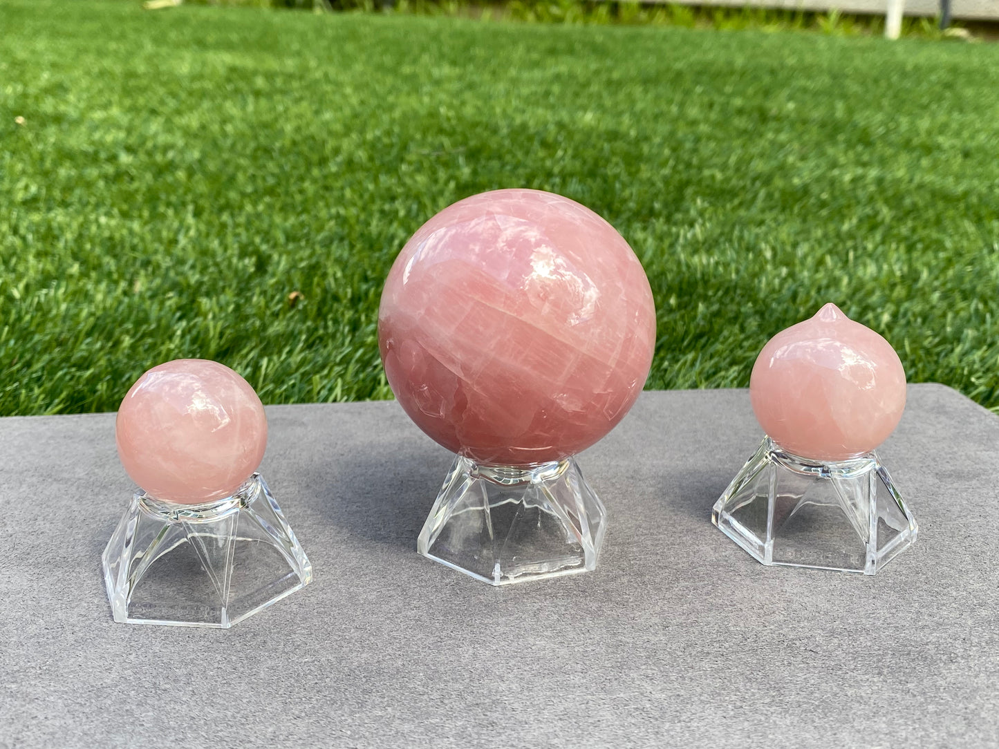 Hight grade 76MM Natural Rose quartz Sphere,Quartz Crystal Ball,Crystal Healing Divination ball,Led light stander