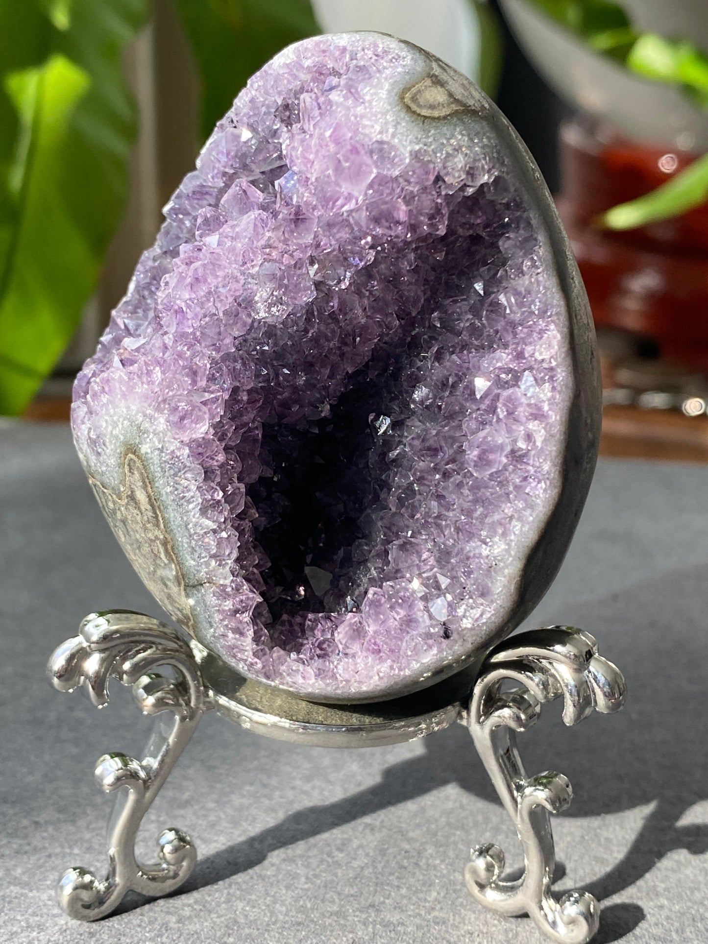Natural Amethyst Dragons Egg with Stand- From Brazil,healing and cleansing powers & enhances spiritual awareness 130-215Gni