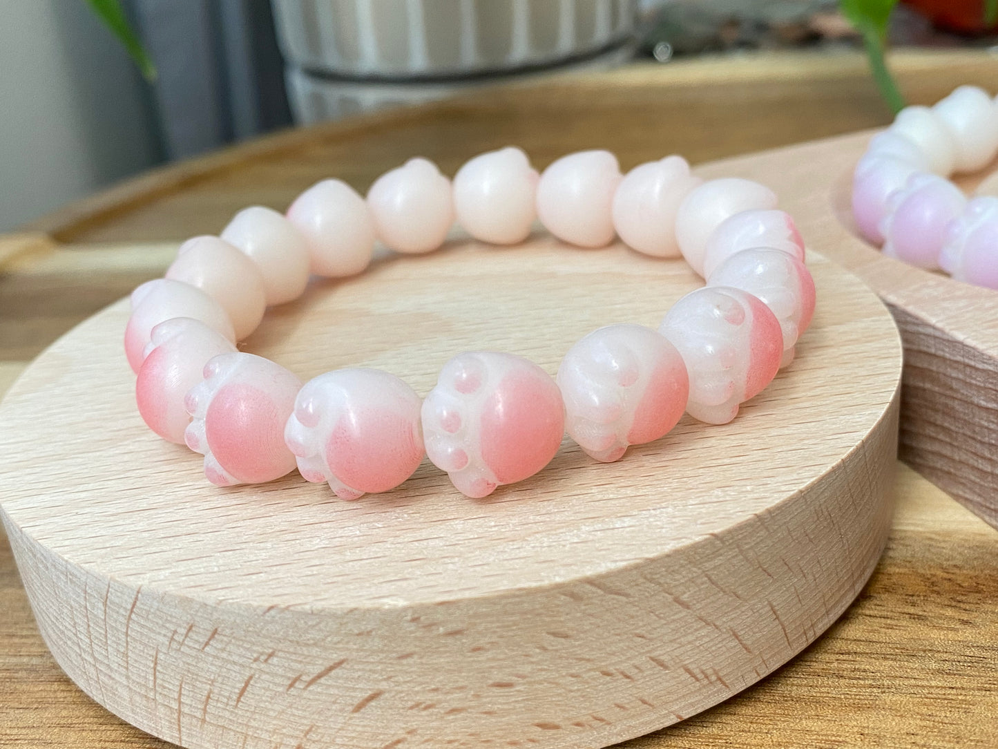 Hand Sculp Barbecue/BBQ pink purple Cat Paw Natural white Bodhi root polished Bead Bracelet 12mm+