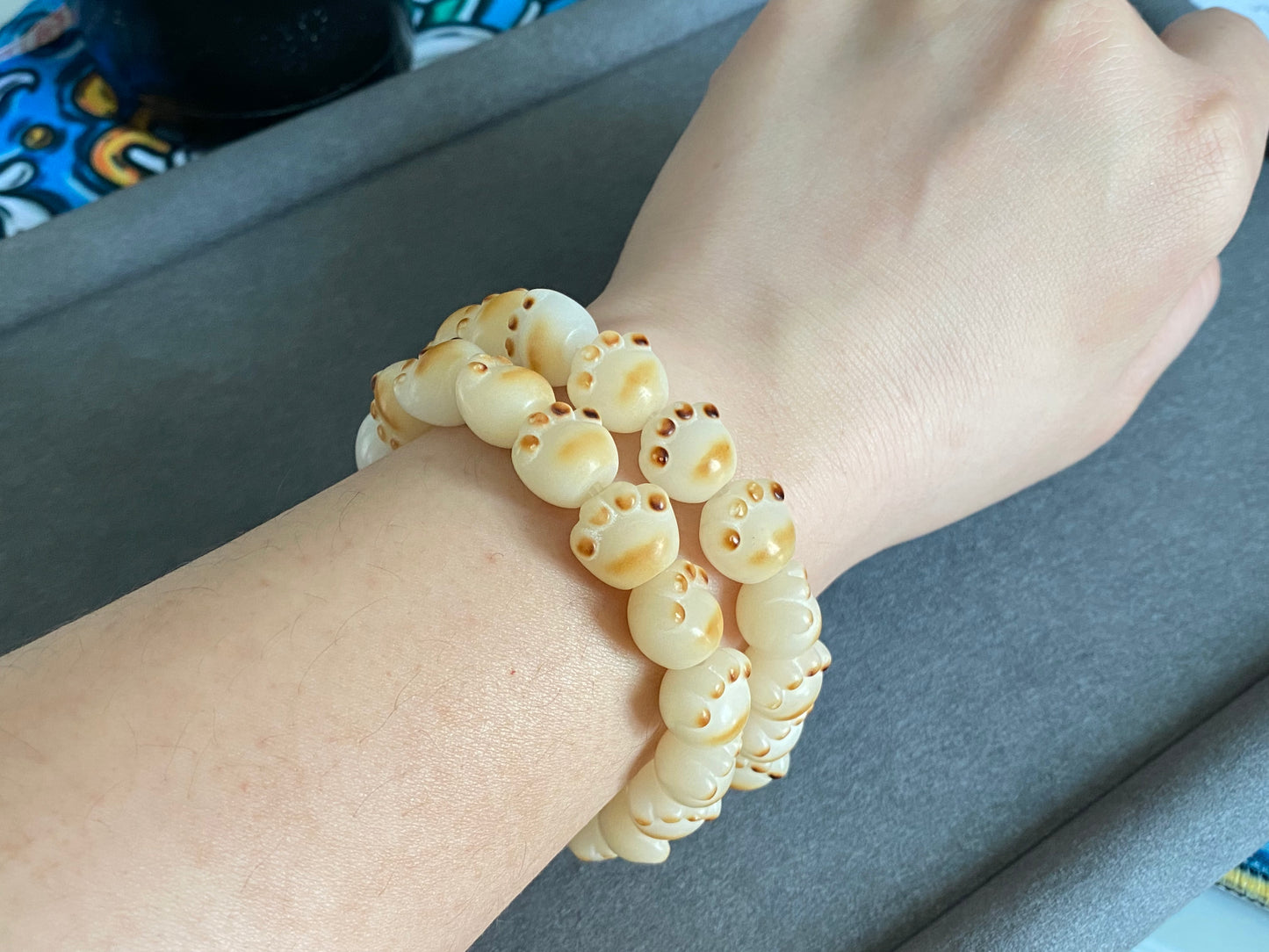 Hand Sculp Barbecue/BBQ pink purple Cat Paw Natural white Bodhi root polished Bead Bracelet 12mm+