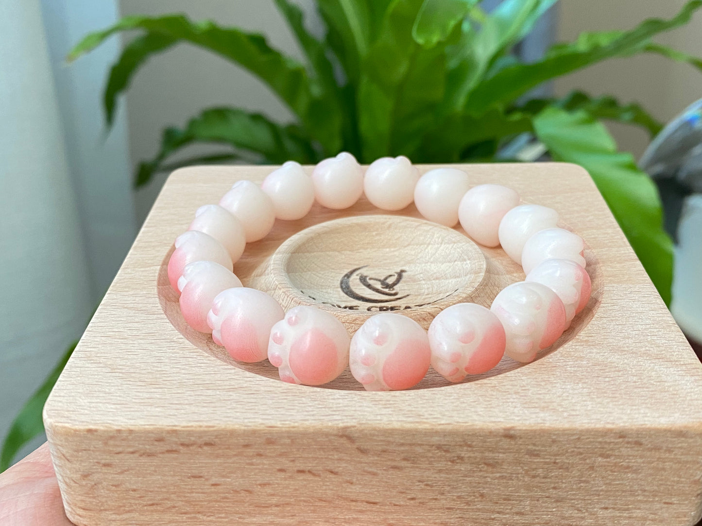 Hand Sculp Barbecue/BBQ pink purple Cat Paw Natural white Bodhi root polished Bead Bracelet 12mm+