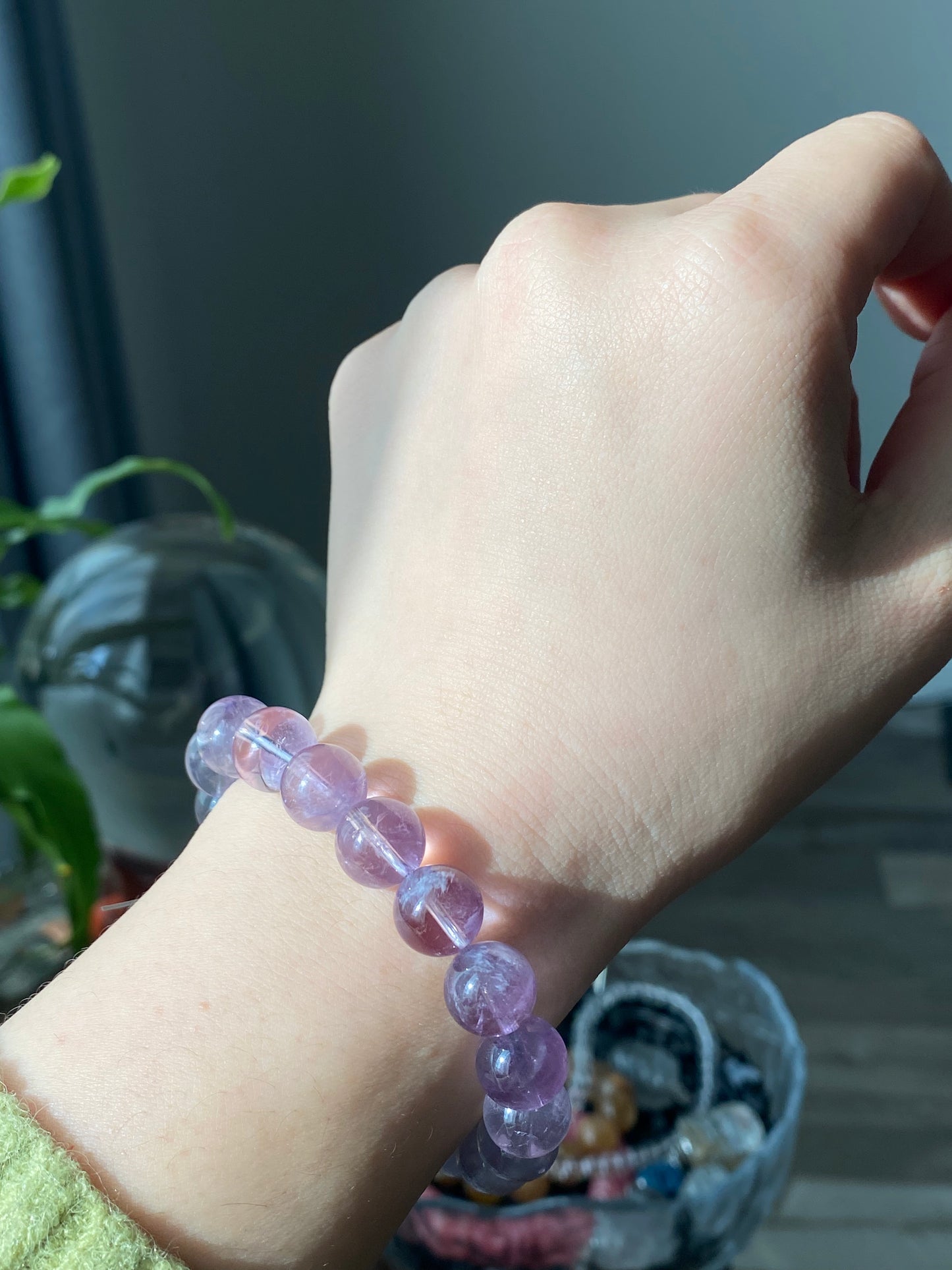 Natural Grade Light Purple,Gradient Lavender Purple Amethyst Round Bead Bracelet,meditation jewelry