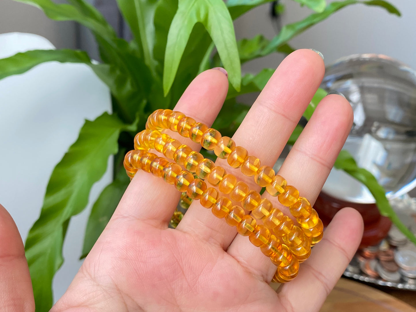AAAAA Natural yellow gold sweet bee Amber Beads Gradient bead bracelet