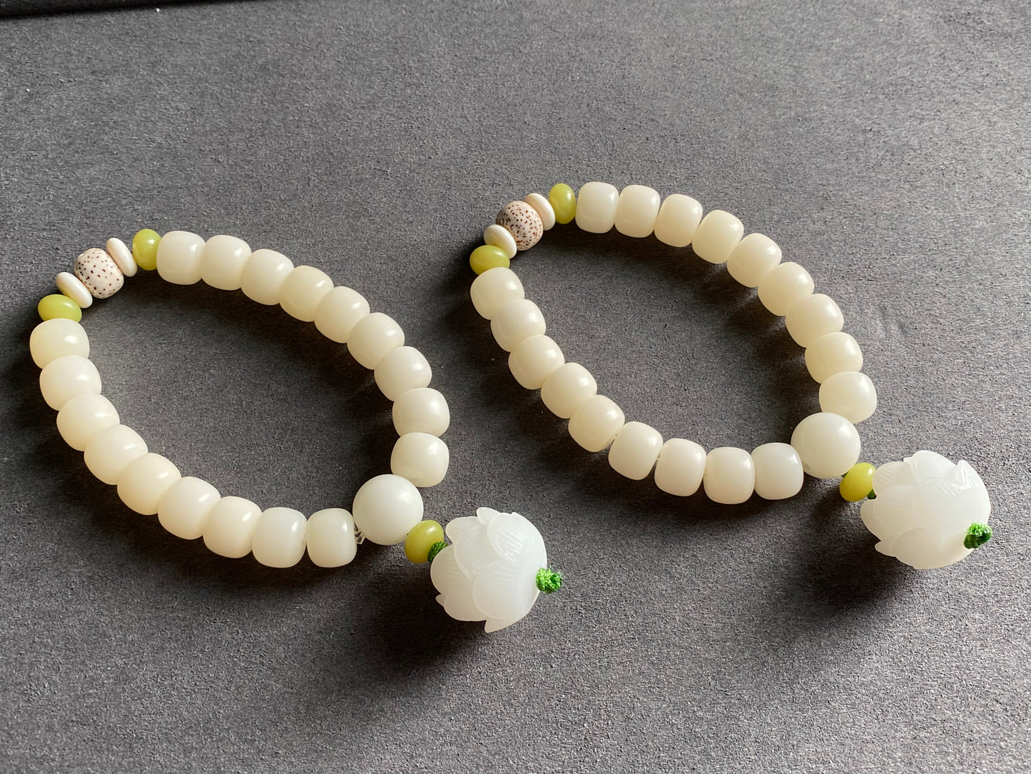 Natural white Bodhi root polished square round bead bracelet,prayer mala Yoga Meditation Balancing with Lotus Sculp