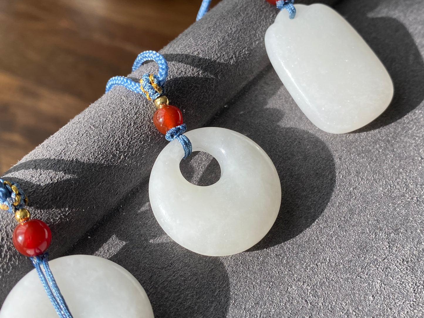 Make Friend Price Natural Hetian White Jade White Nephrite Friendship Nacklace Best Gift for her,gift for Mom,gift for kids