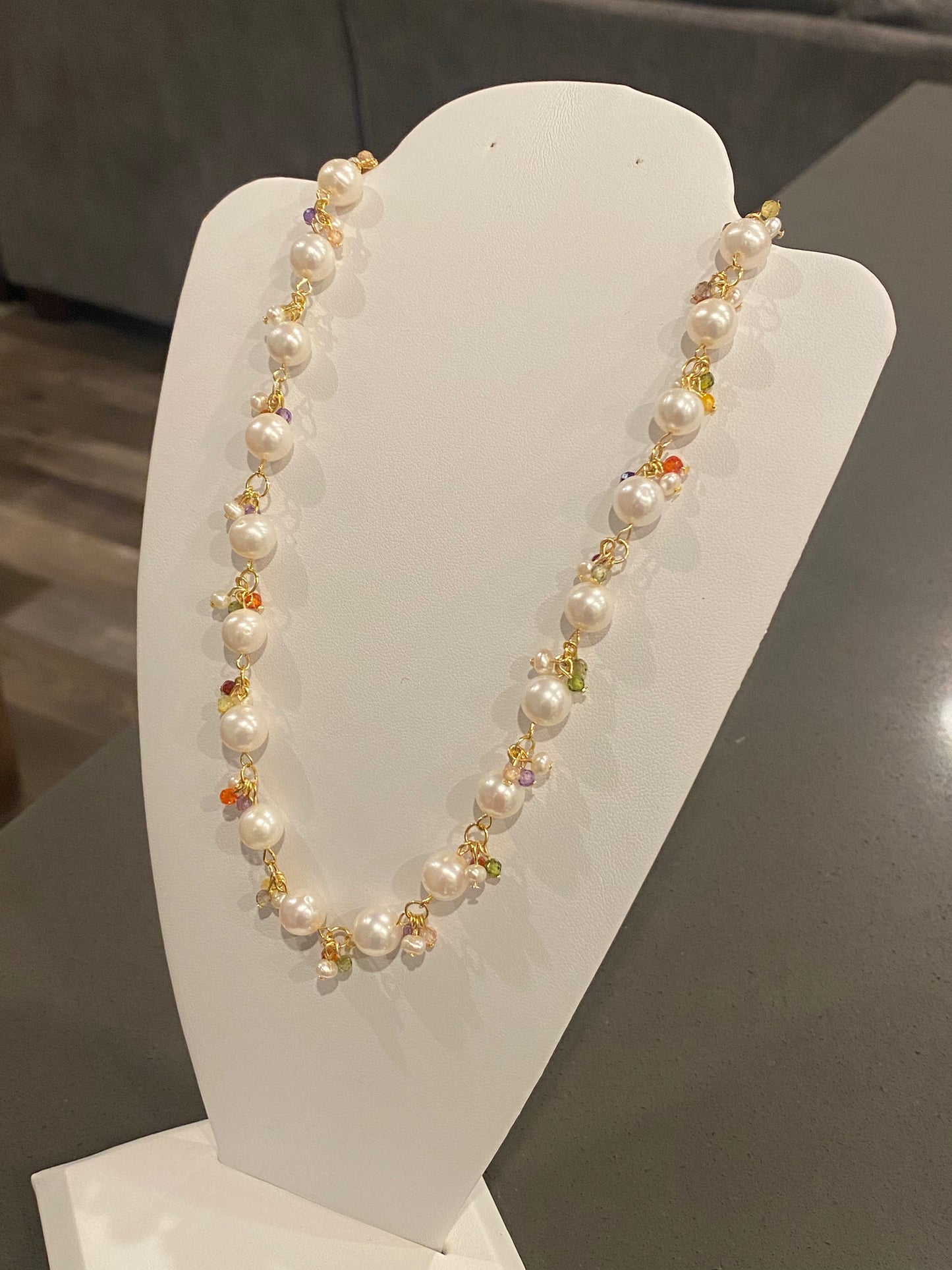 Natural Freshwater Pearl White round 8-9MM Baroque Pearls with rainbow colorful facted Crystal 14K gold Necklace
