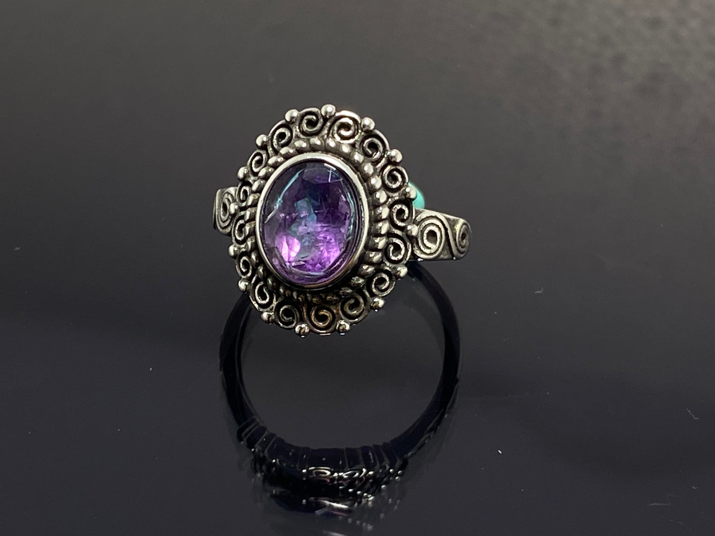 AAA grade Amethyst sterling silver vintage ring