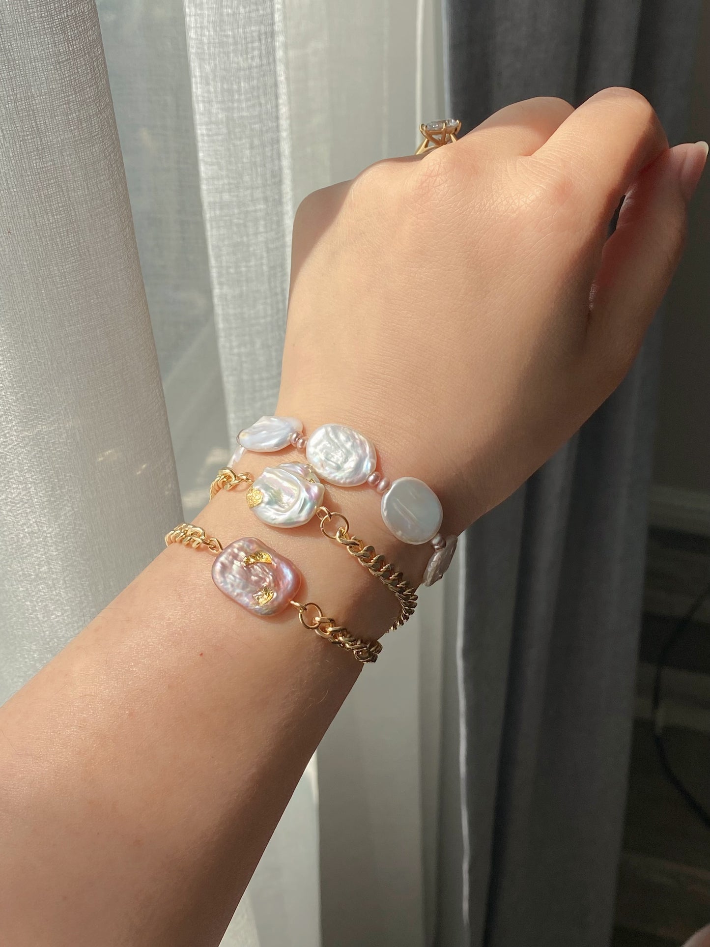 Baroque Pearl Bracelet | Chunky Gold Chain