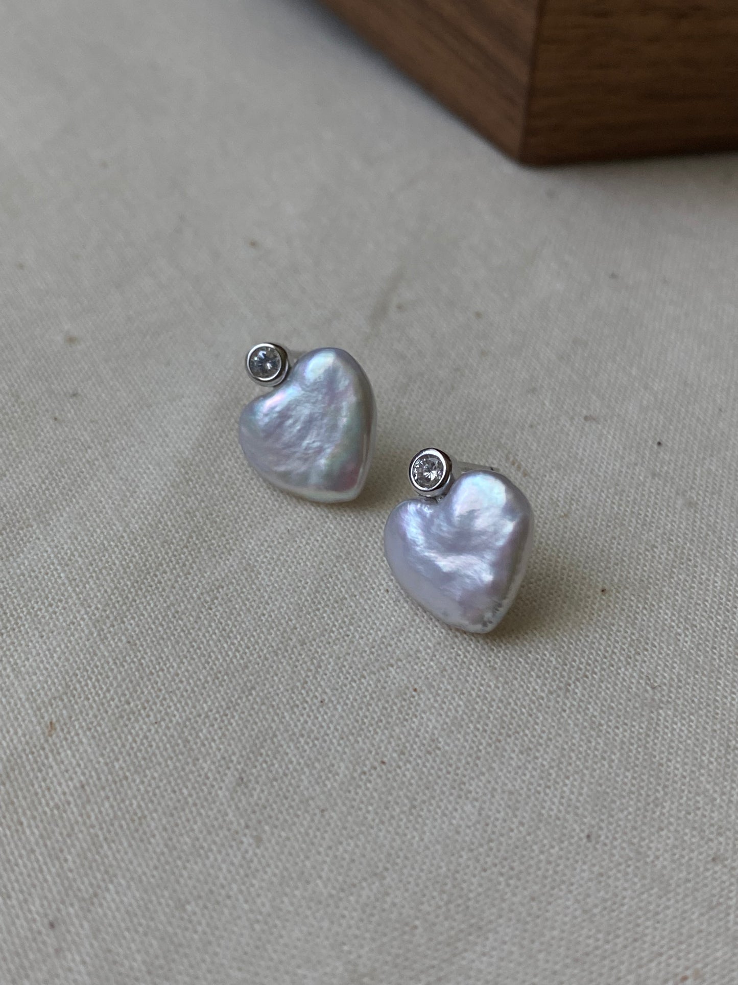 S925 Sterling silver Minimalism Baroque Pearl zircon stud Earrings Heart Elegance Dainty Style  Pearl Earrings Bridal statement earring gift