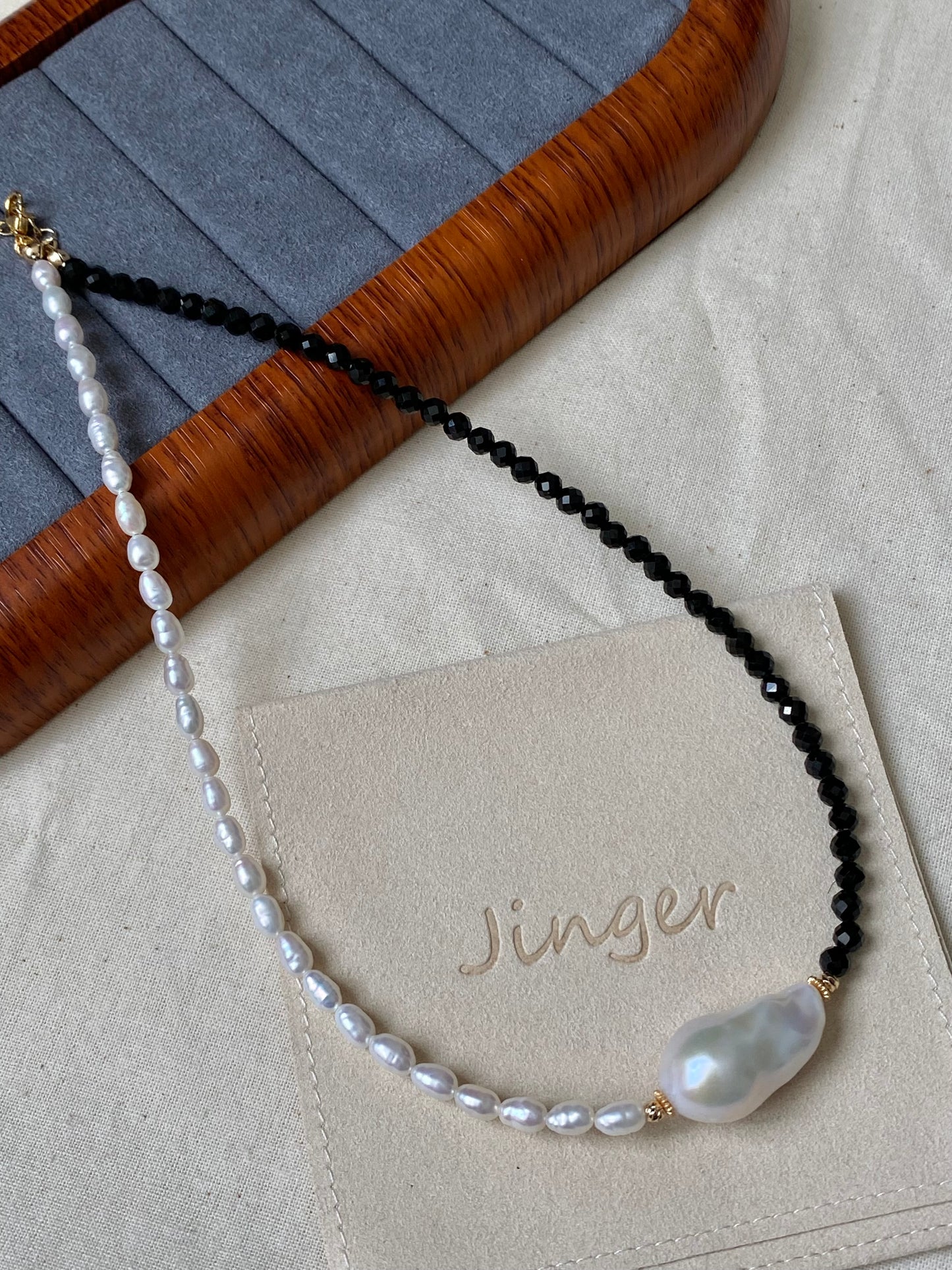sparkling Black Spinel  Baroque Pearl Necklace Freshwater Pearl Statement Pearl Jewelry Gift for Her