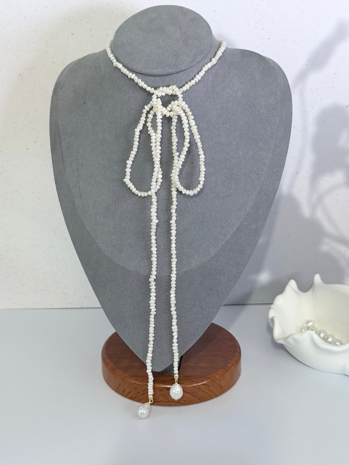 Baroque Pearl Lariat Backdrop Necklace – Versatile Multi-Way Styling