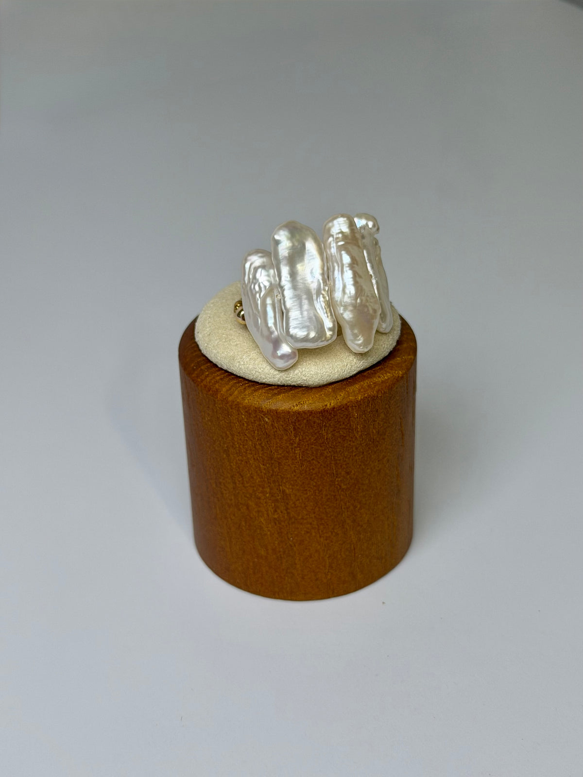 Aurora Biwa Baroque Pearl Ring