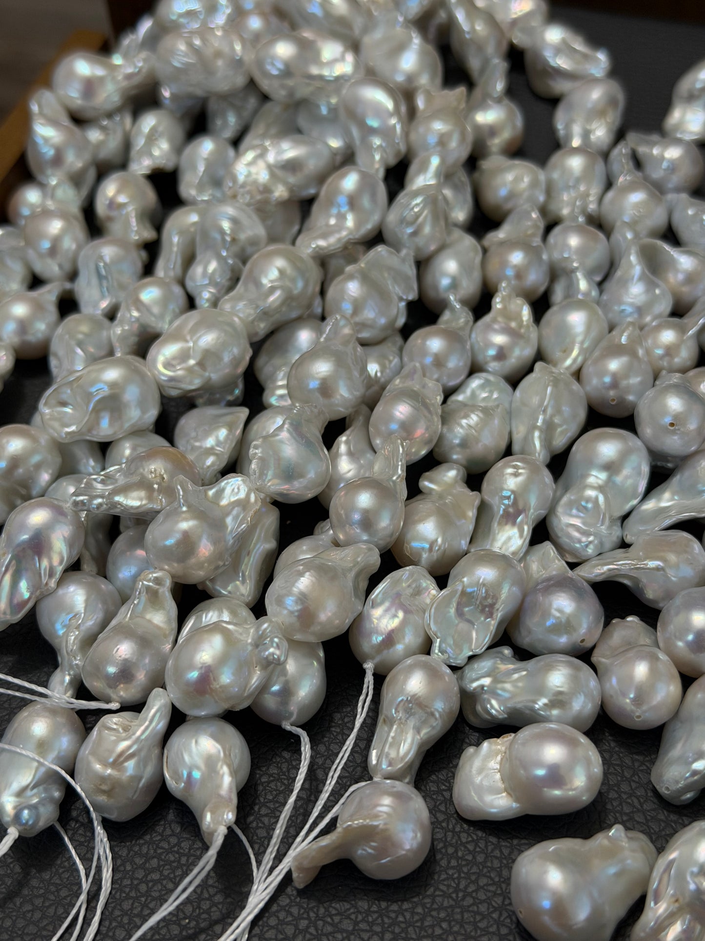 Graduated Baroque Pearl Cascade Earrings – AZALEA