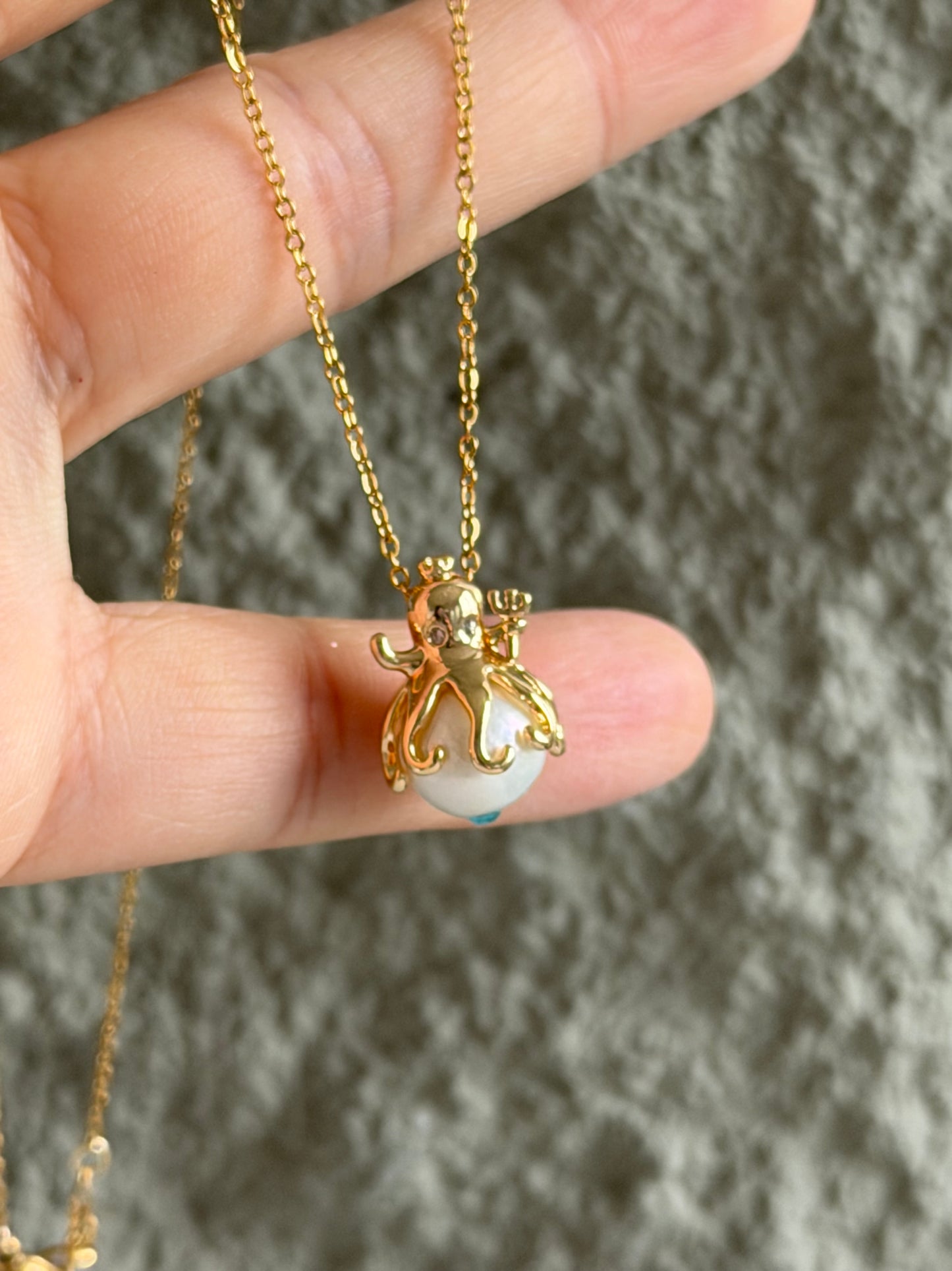 Paul the Octopus Pearl Necklace, Platina Blue Crystal Sea Life Pendant, Shimmering Nautical Jewelry, Mythical Ocean Charm, Gift forHer