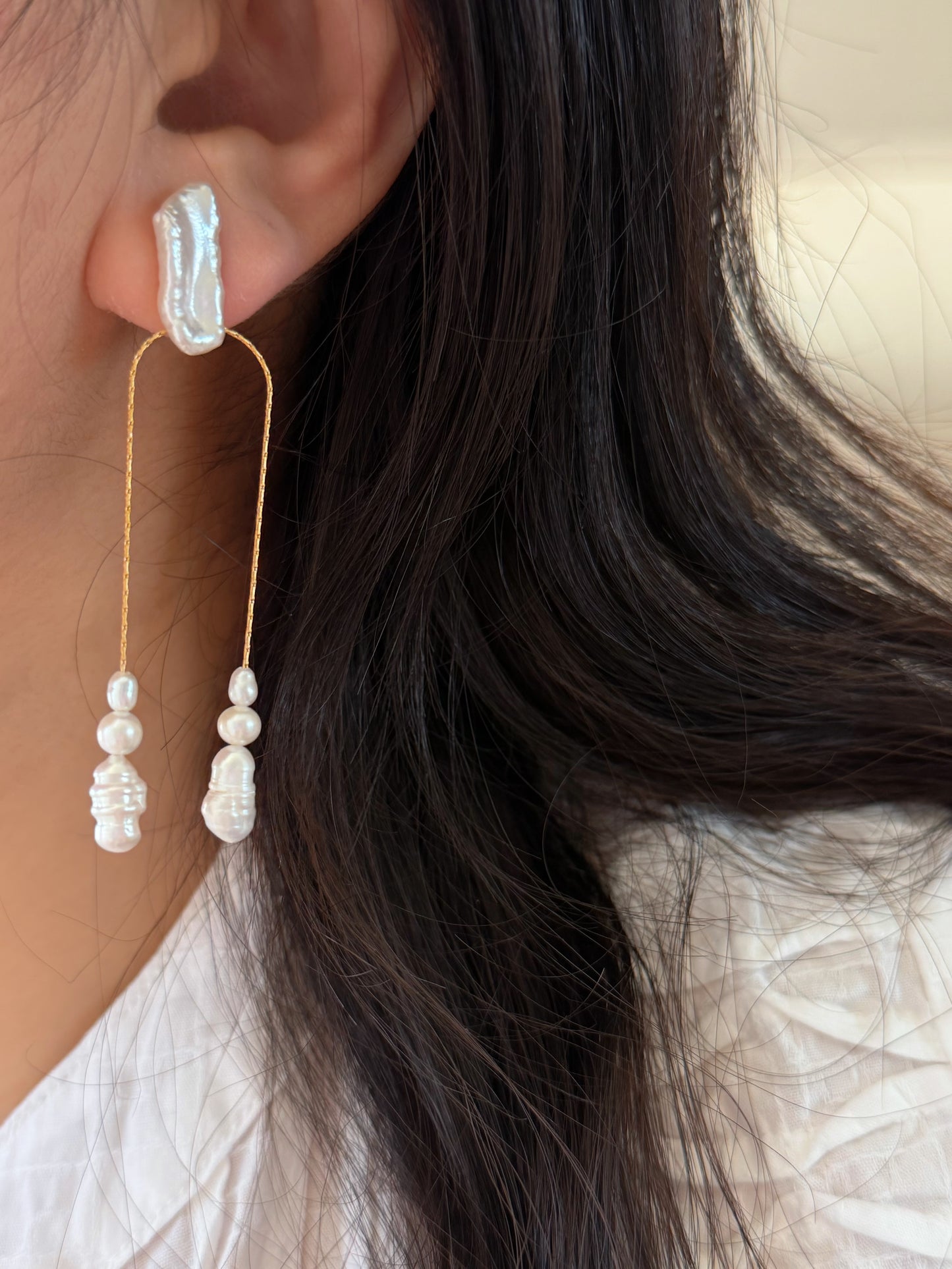 ÉTHERA Adjustable Baroque Pearl Earrings