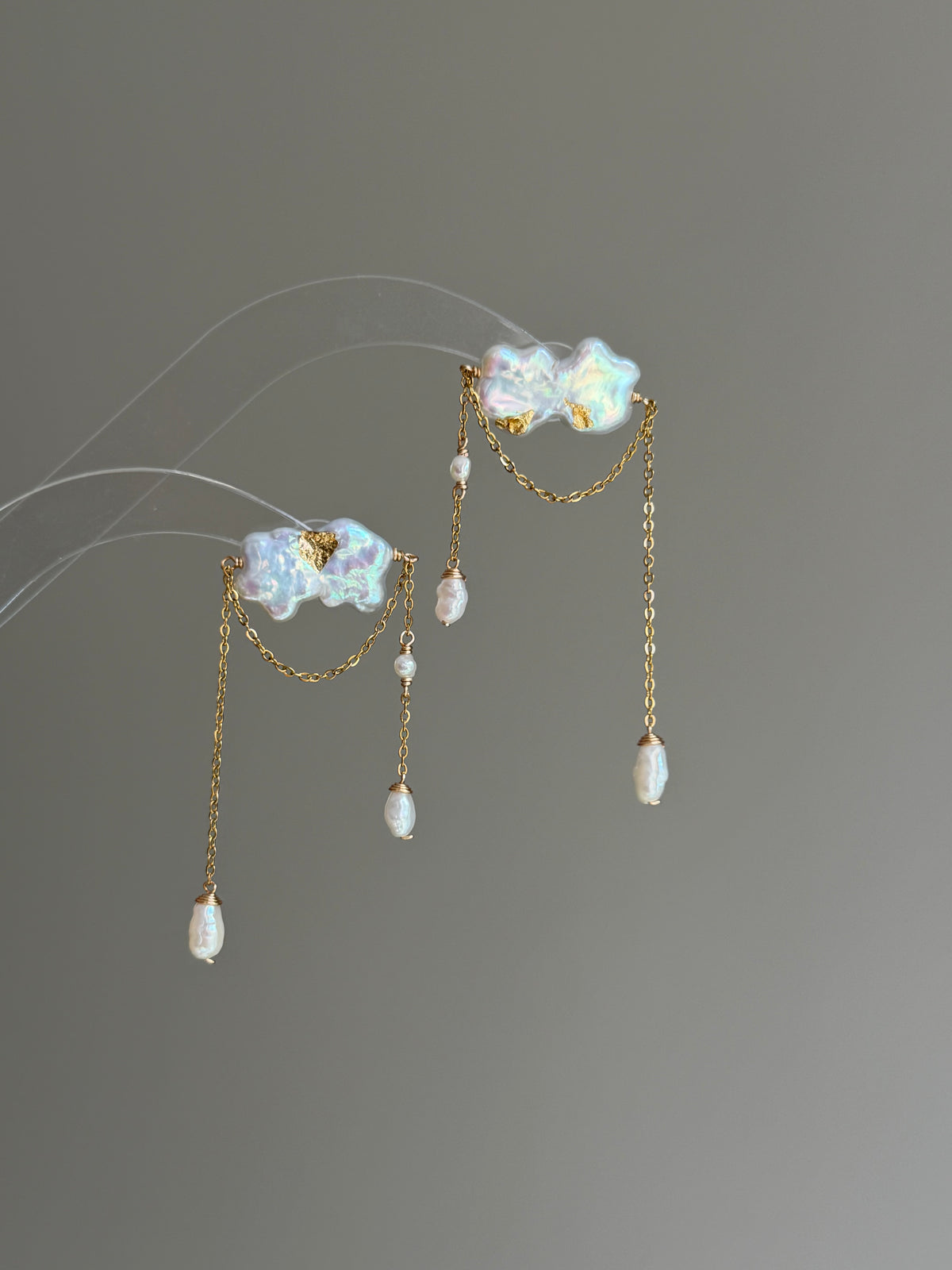 Wishing Star · Vœu Filant — Falling Star Baroque Pearl Earrings
