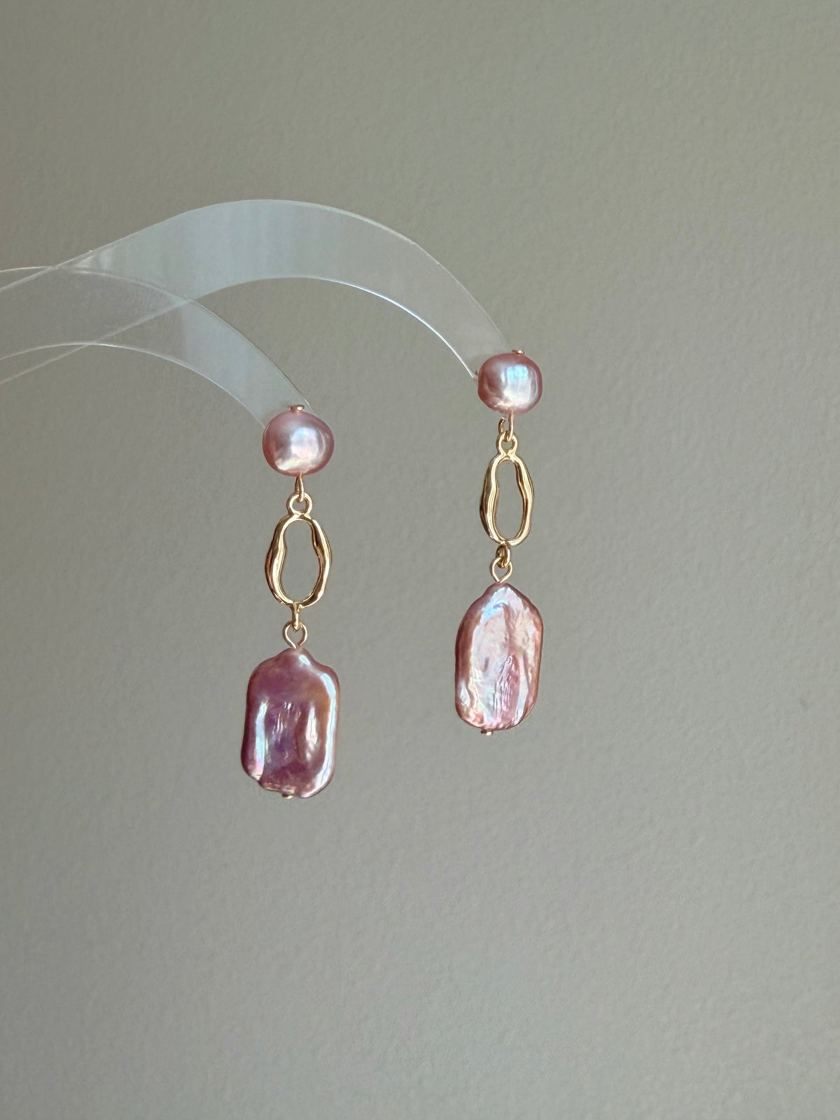 Lavender Baroque Pearl Drop Earrings – VIOLETTE