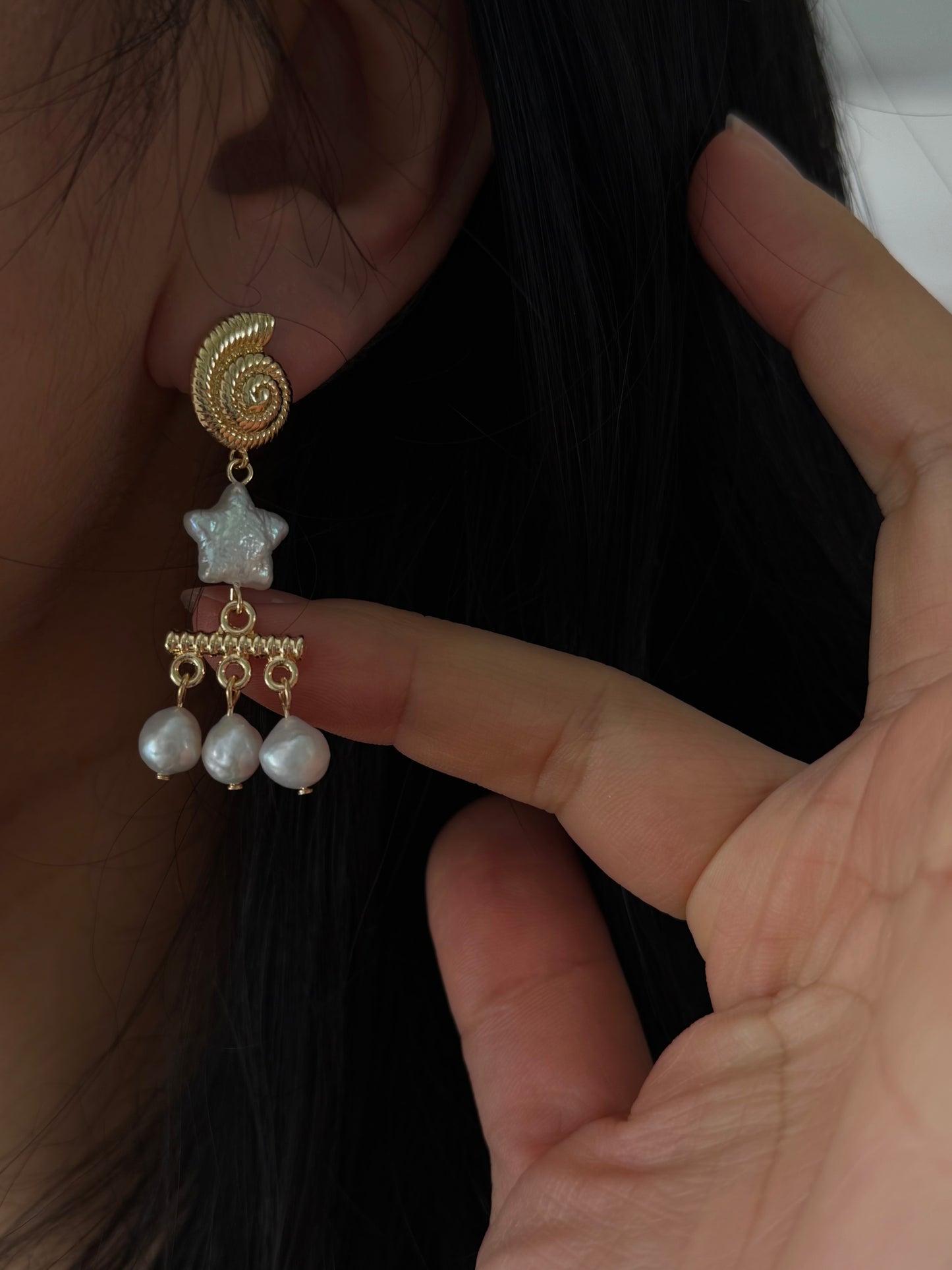 Unique Sun & Starfish Pearl Earrings, Baroque Star Pearl Chandelier, Nautical Gold Shell Dangles, Mermaid Core Jewelry, Ocean Gift for Her