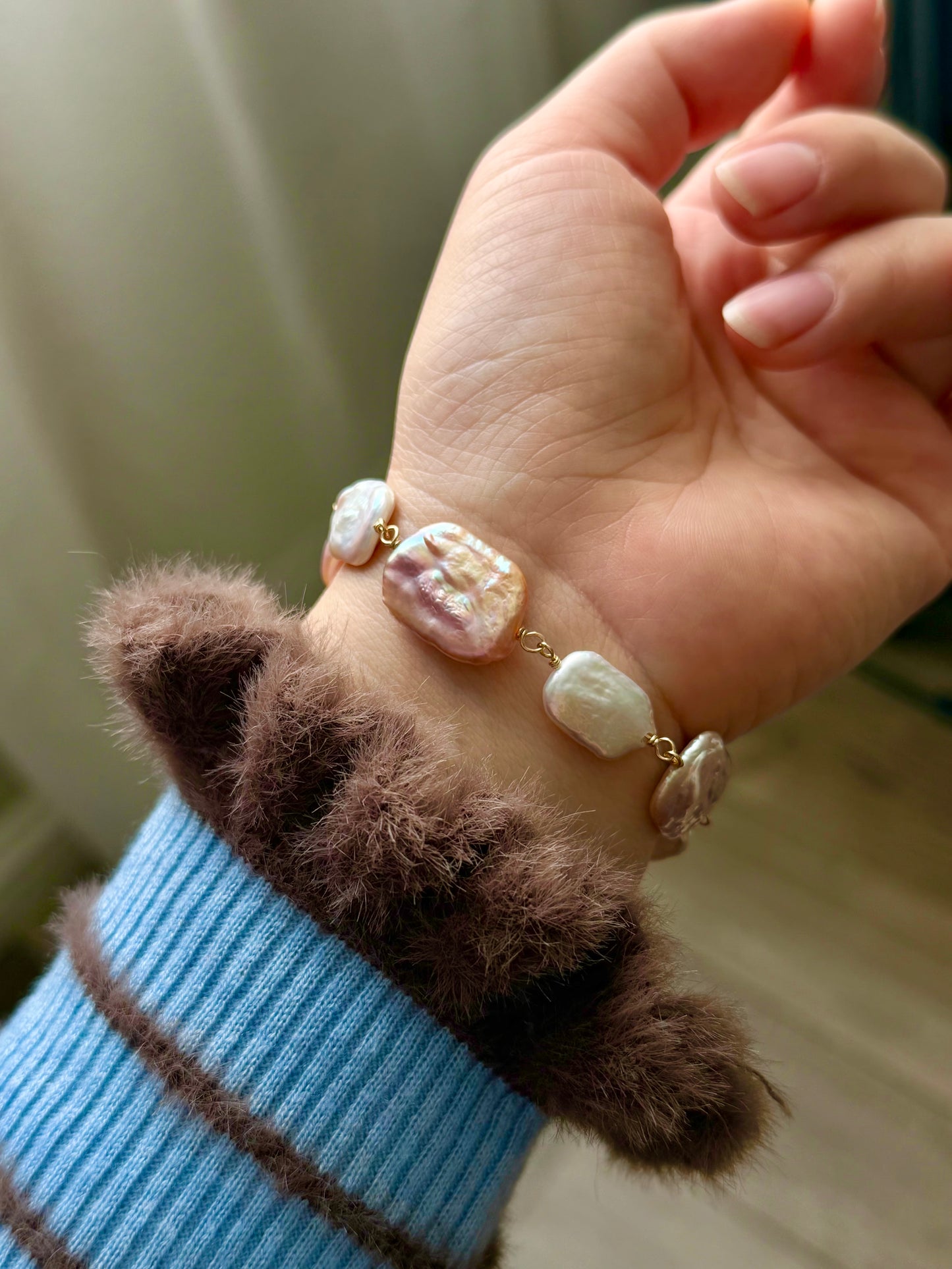 Baroque Pearl Magnetic Clasp Bracelet with Safety Chain – Natural Iridescent Freshwater Pearls, Gold Filled, Handmade Elegant Gift for Her