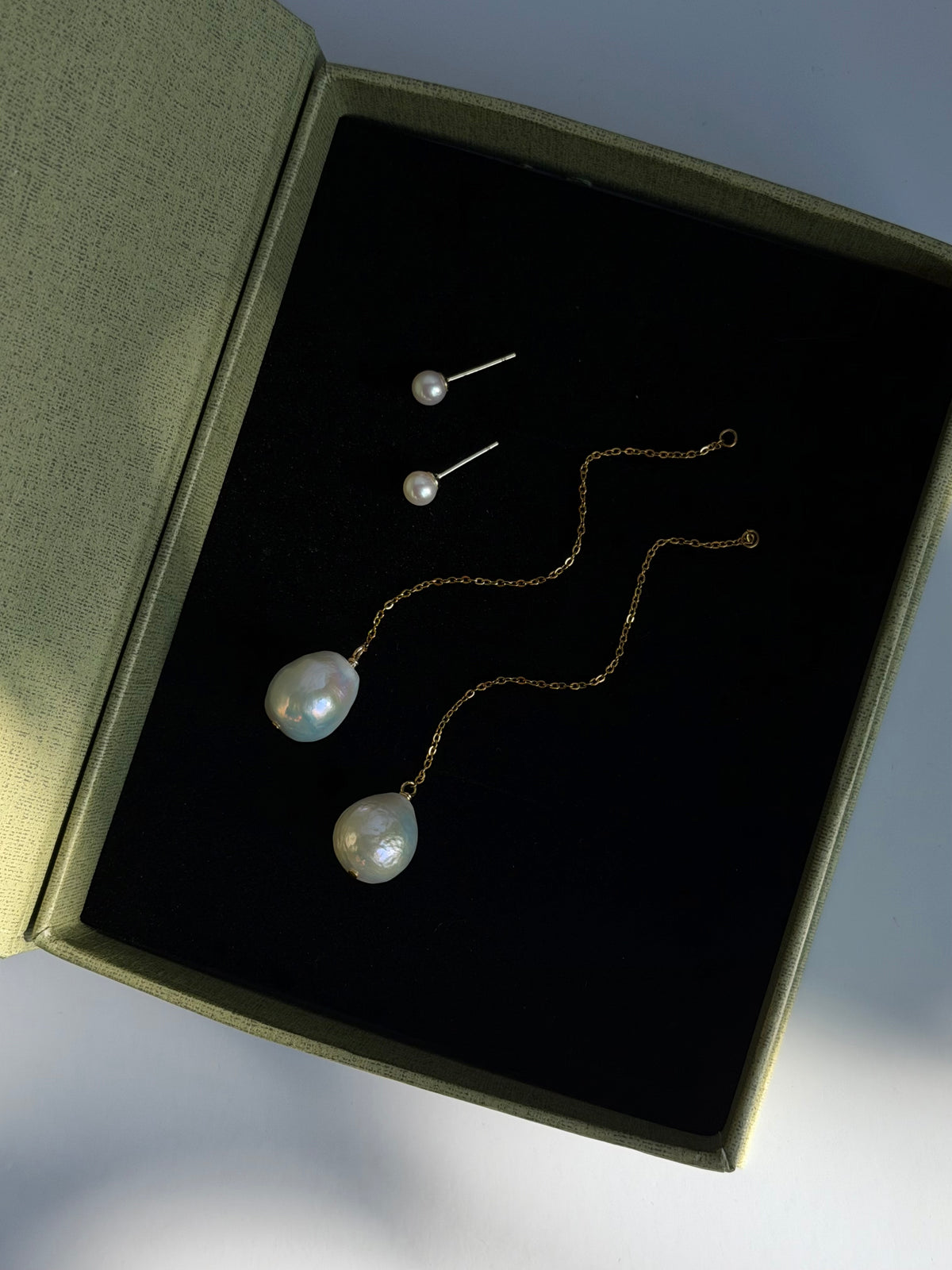Gravity Drop Convertible Baroque Pearl Earrings