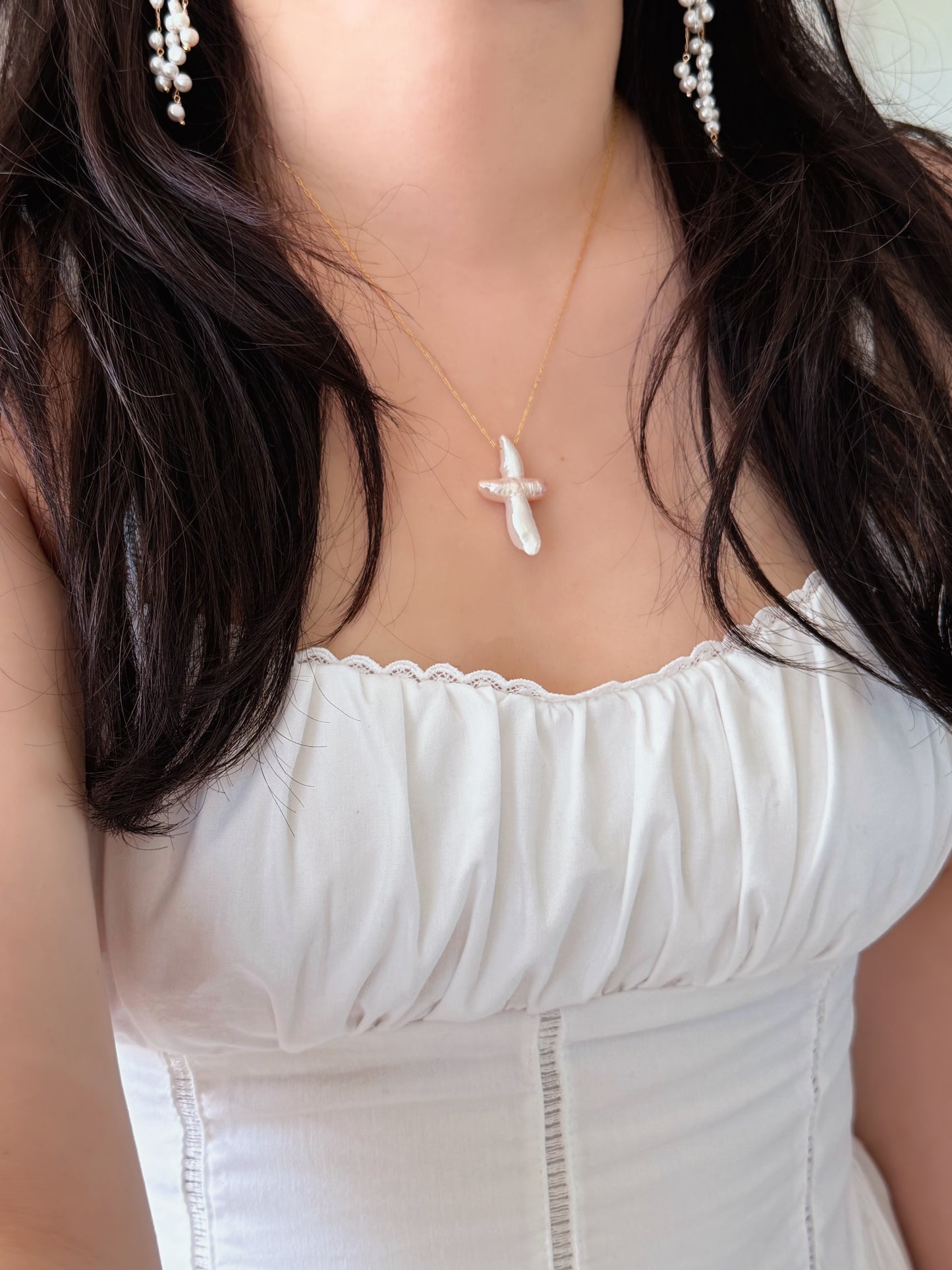 Natural Baroque Cross Pearl Pendant Necklace Elegant Gold Jewelry