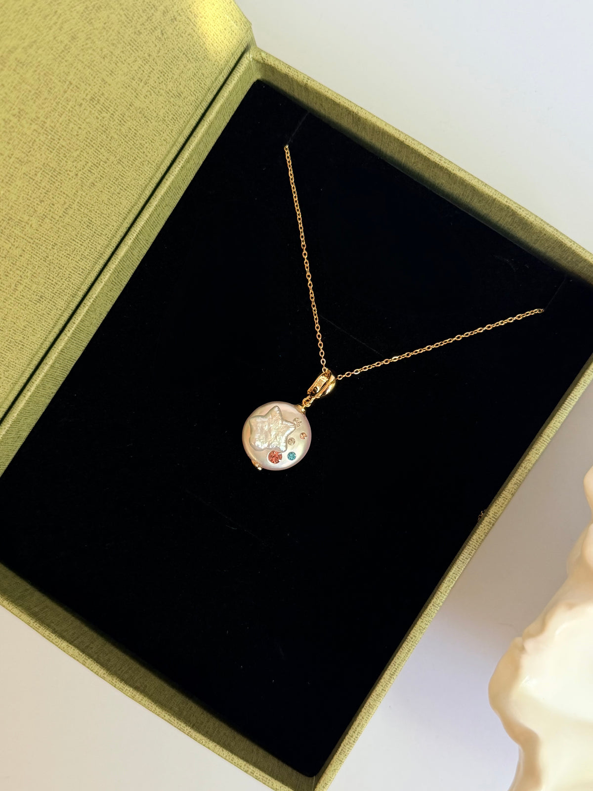 Star Trail Detachable Baroque Pearl Charm