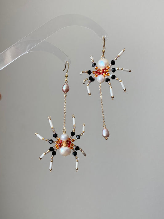 Limited edition Halloween Statement  Freshwater Pearl Spider Earrings Handmade Baroque Pearl Spider Dangle Gothic Asymmetrical Earrings
