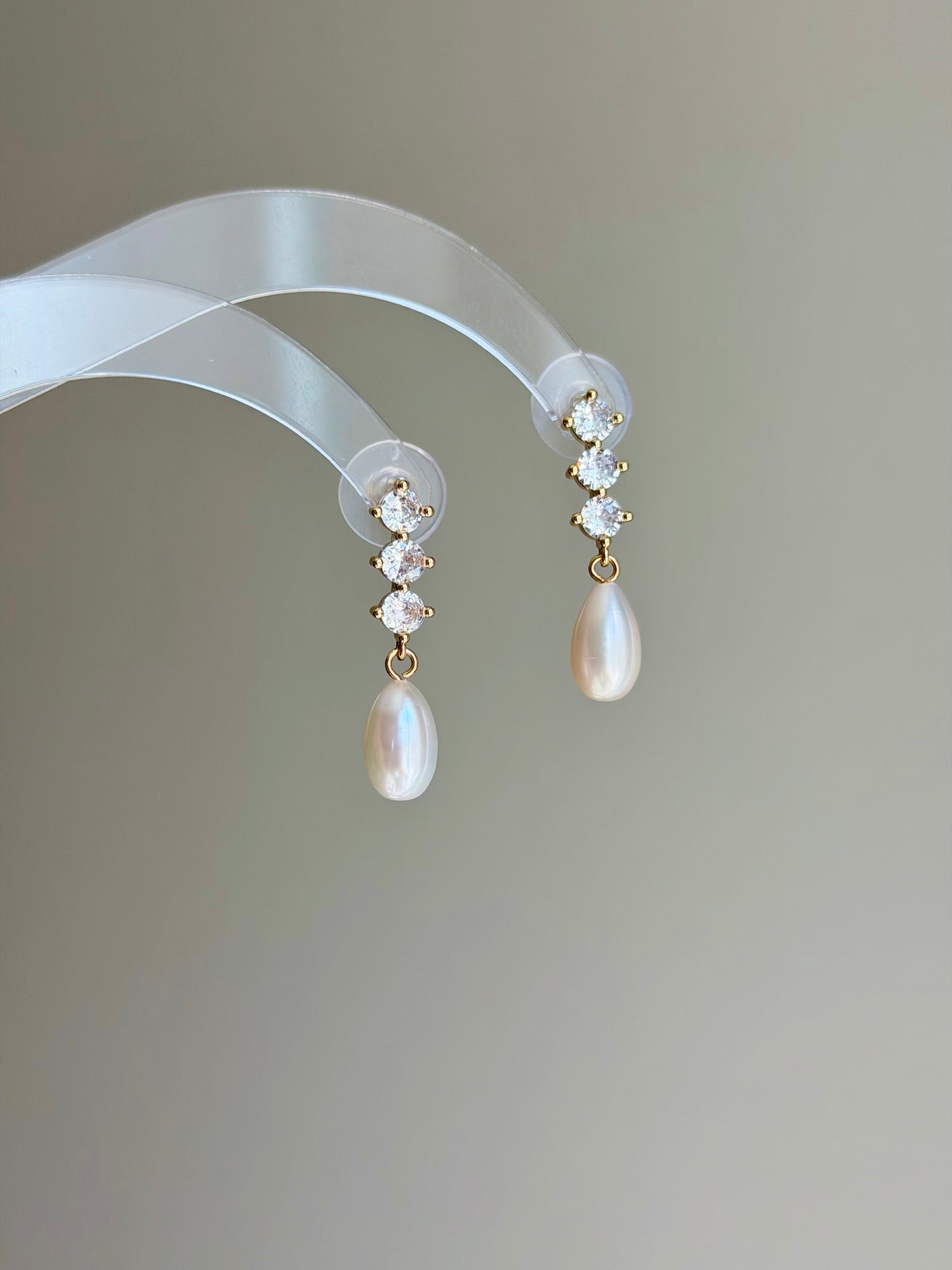 SERAPHINE Dainty Pearl Drop Earrings