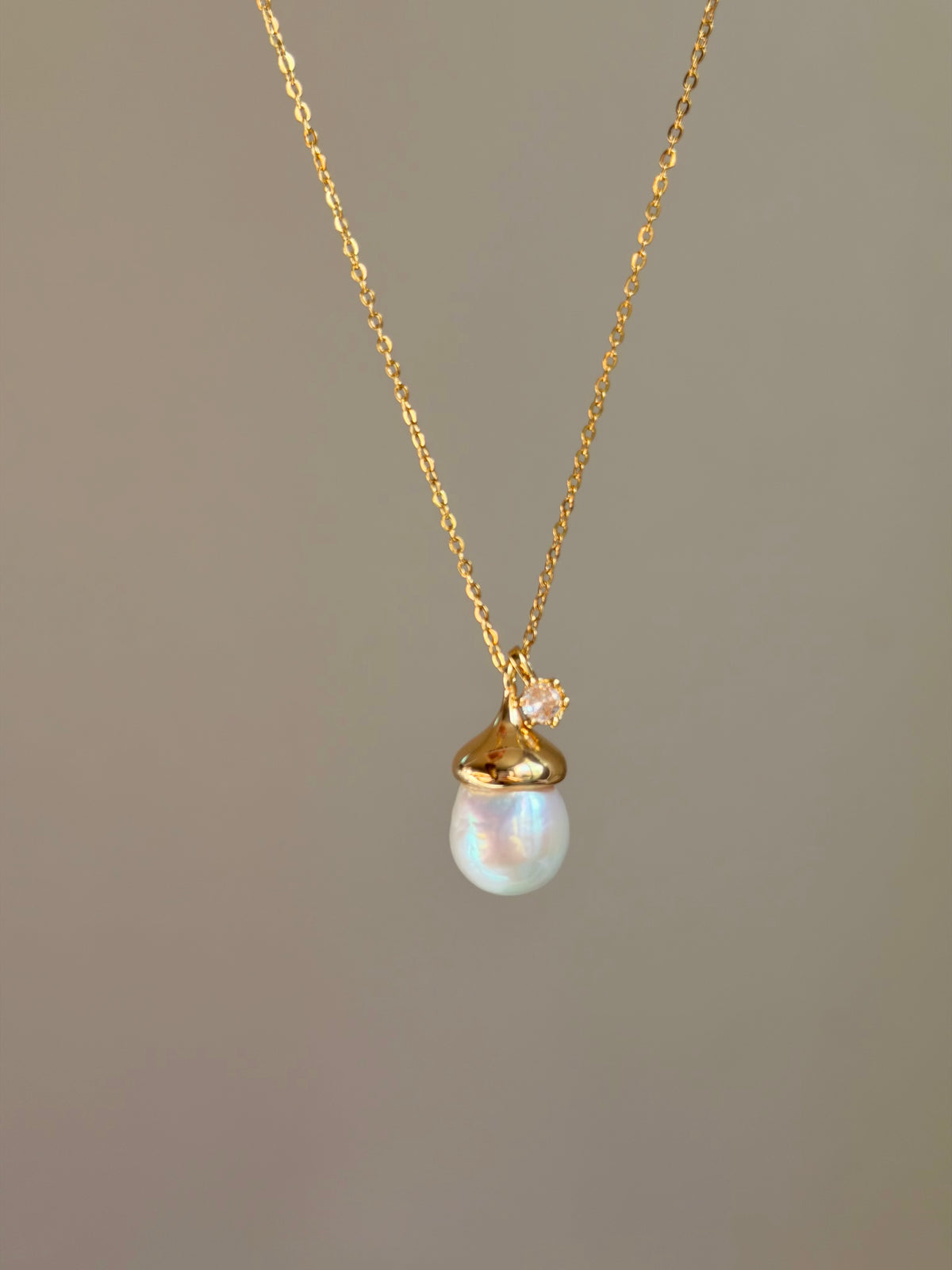 Acorn & Dewdrop Necklace | Luxury Baroque Pearl & Gold Jewelry